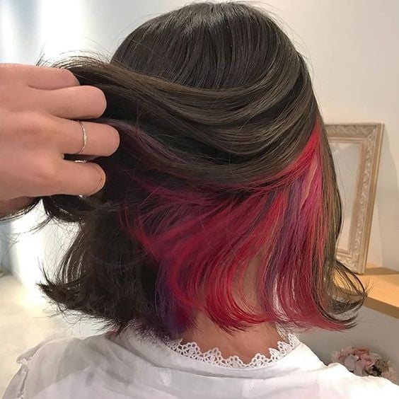 ผมสีหลบใน