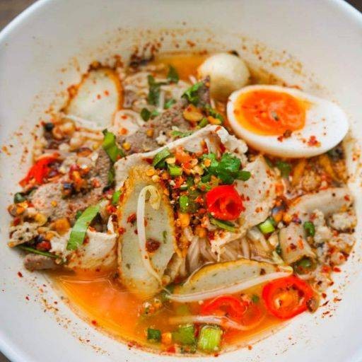 รีวิว ก๋วยเตี๋ยวต้มยำ ไทยเฮง - ต้มยำหอมมะนาวมากๆ อร่อยทุกอย่างครับ ...