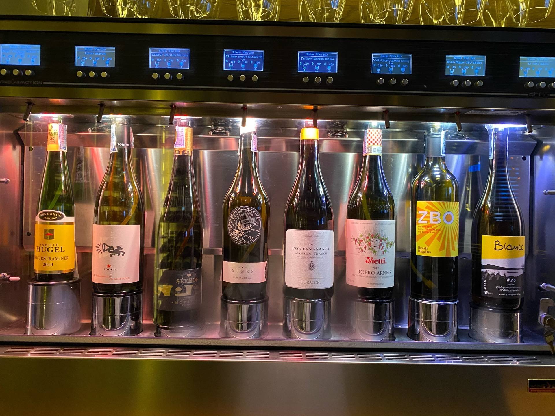 รูป Riedel Wine Bar & Cellar (รีเดล ไวน์ บาร์ แอนด์ เซลล่าร์) Gaysorn