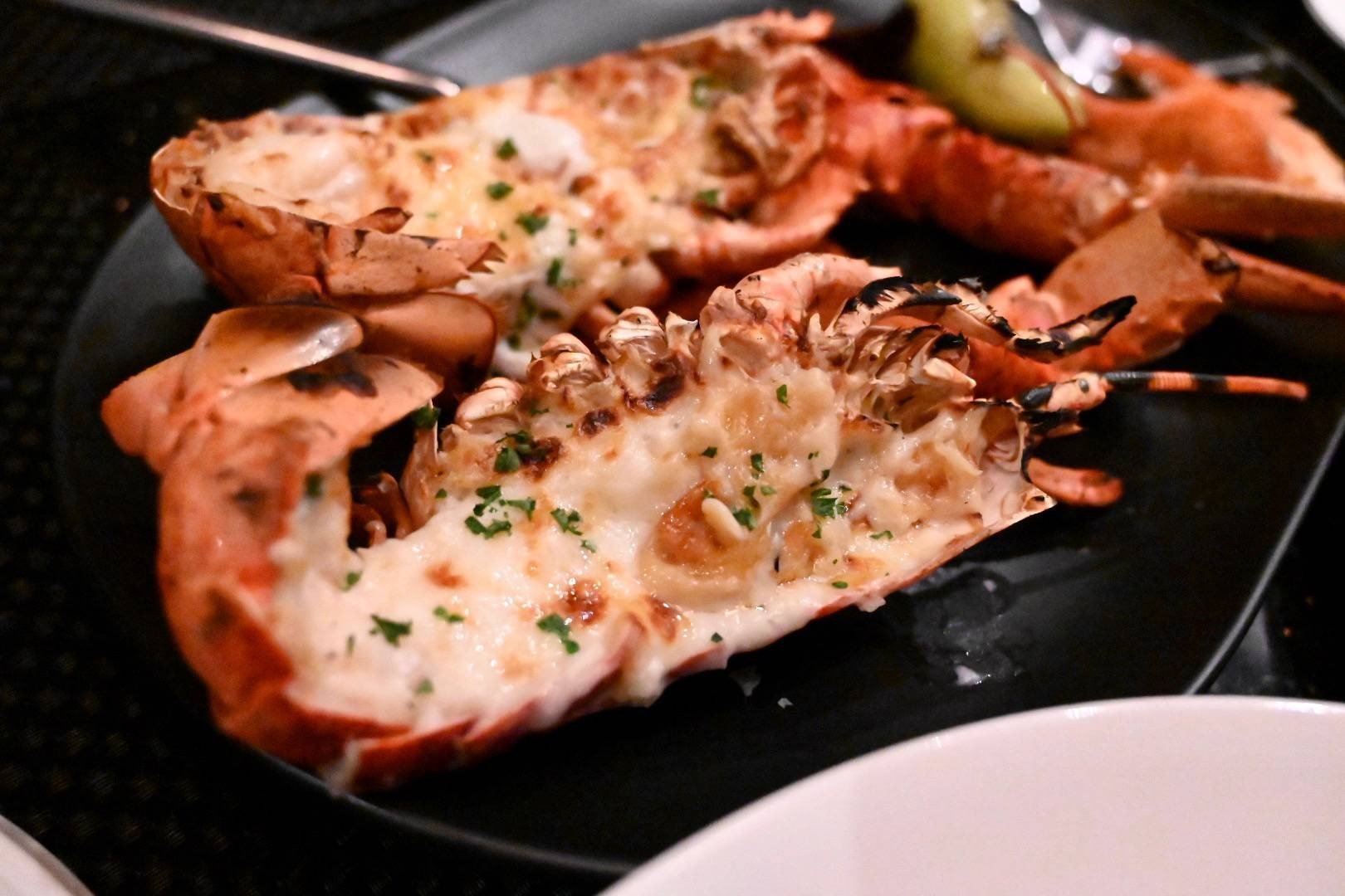 Lobster Thermidor • 😋😋🦞 ร้าน Babette’s The Steakhouse Hotel Muse