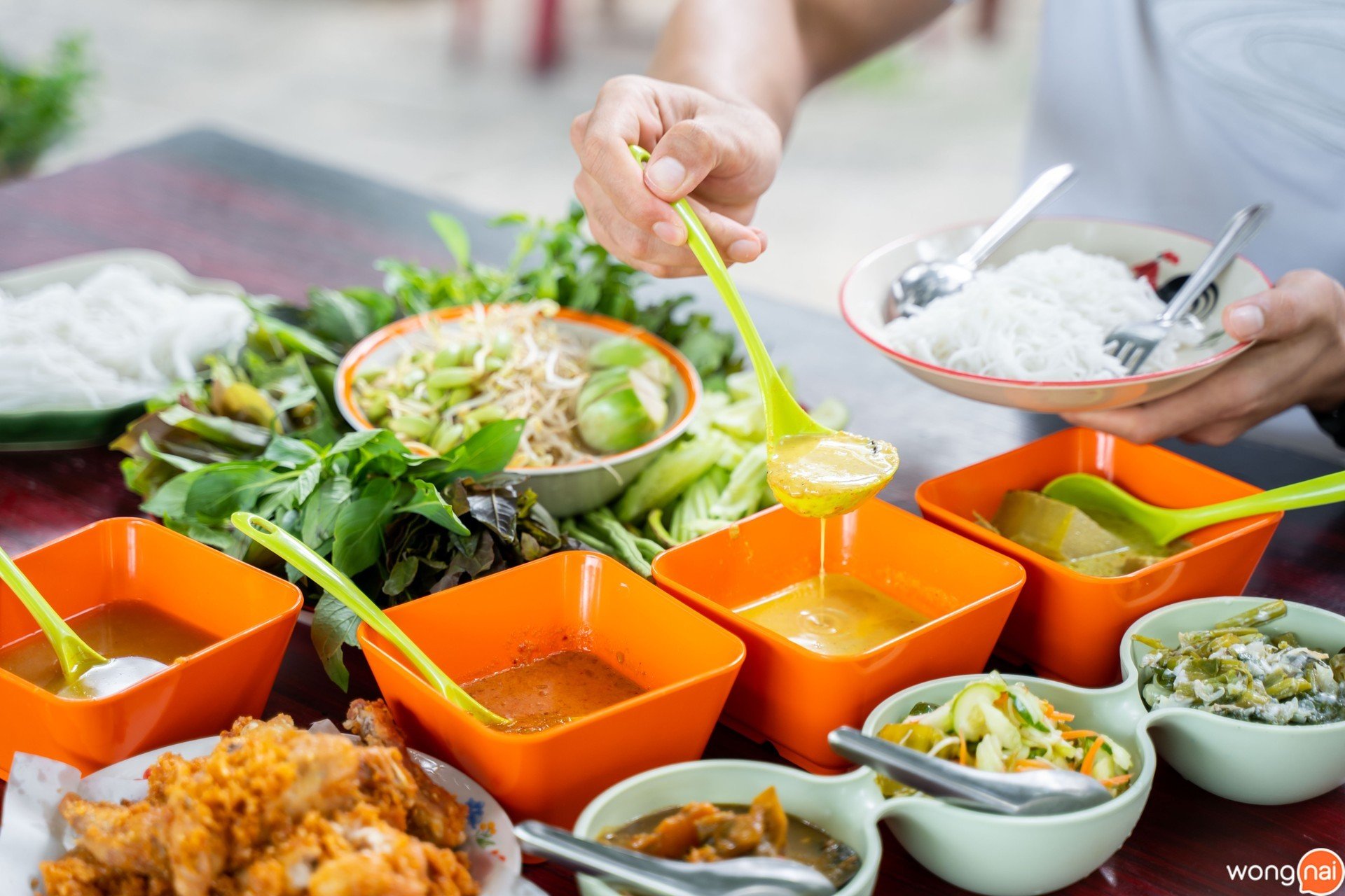 ร้านขนมจีนบ้านดั้งเดิม หม้อดิน ท่าศาลา จ.นครศรีธรรมราช