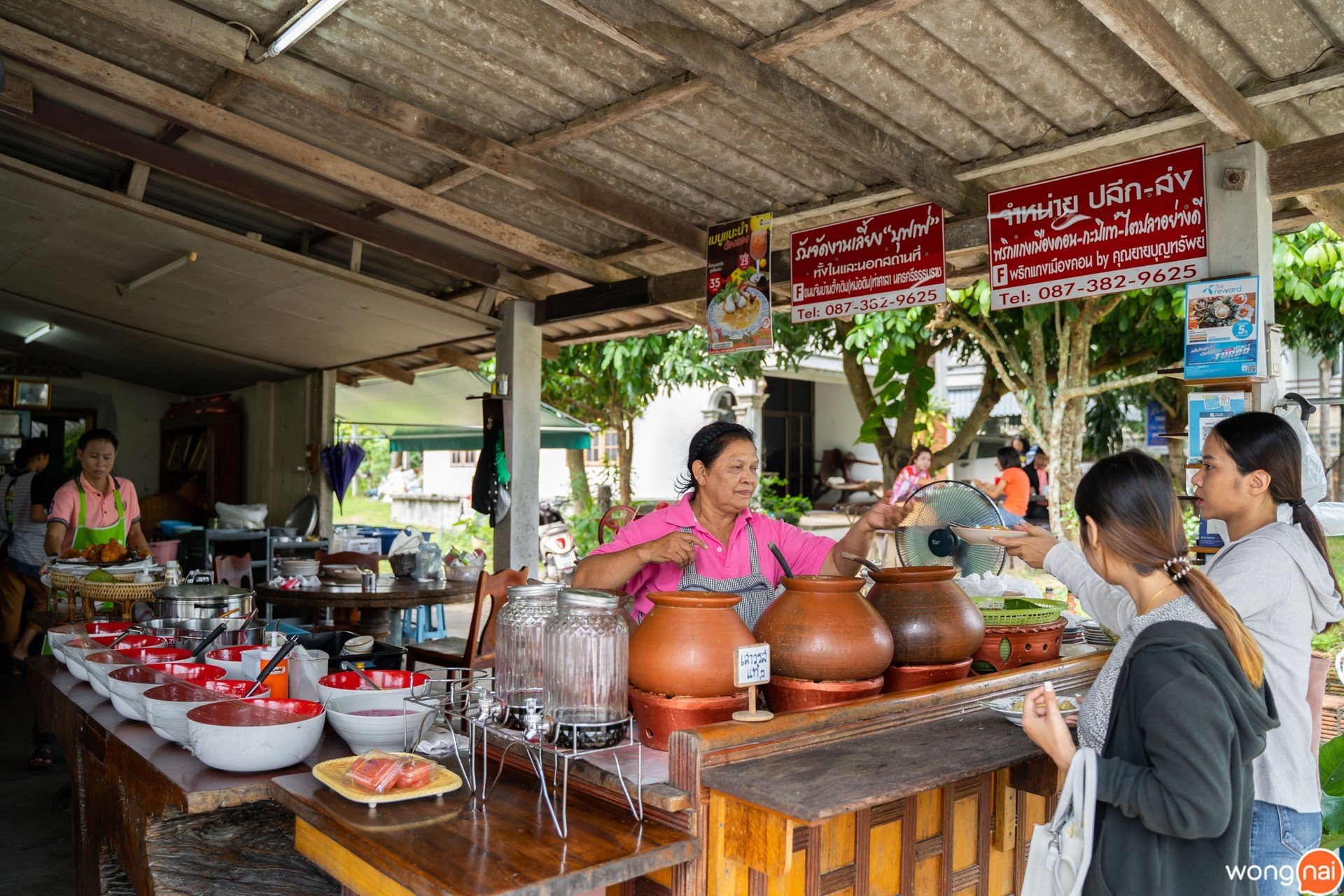 ร้านขนมจีนบ้านดั้งเดิม หม้อดิน ท่าศาลา จ.นครศรีธรรมราช