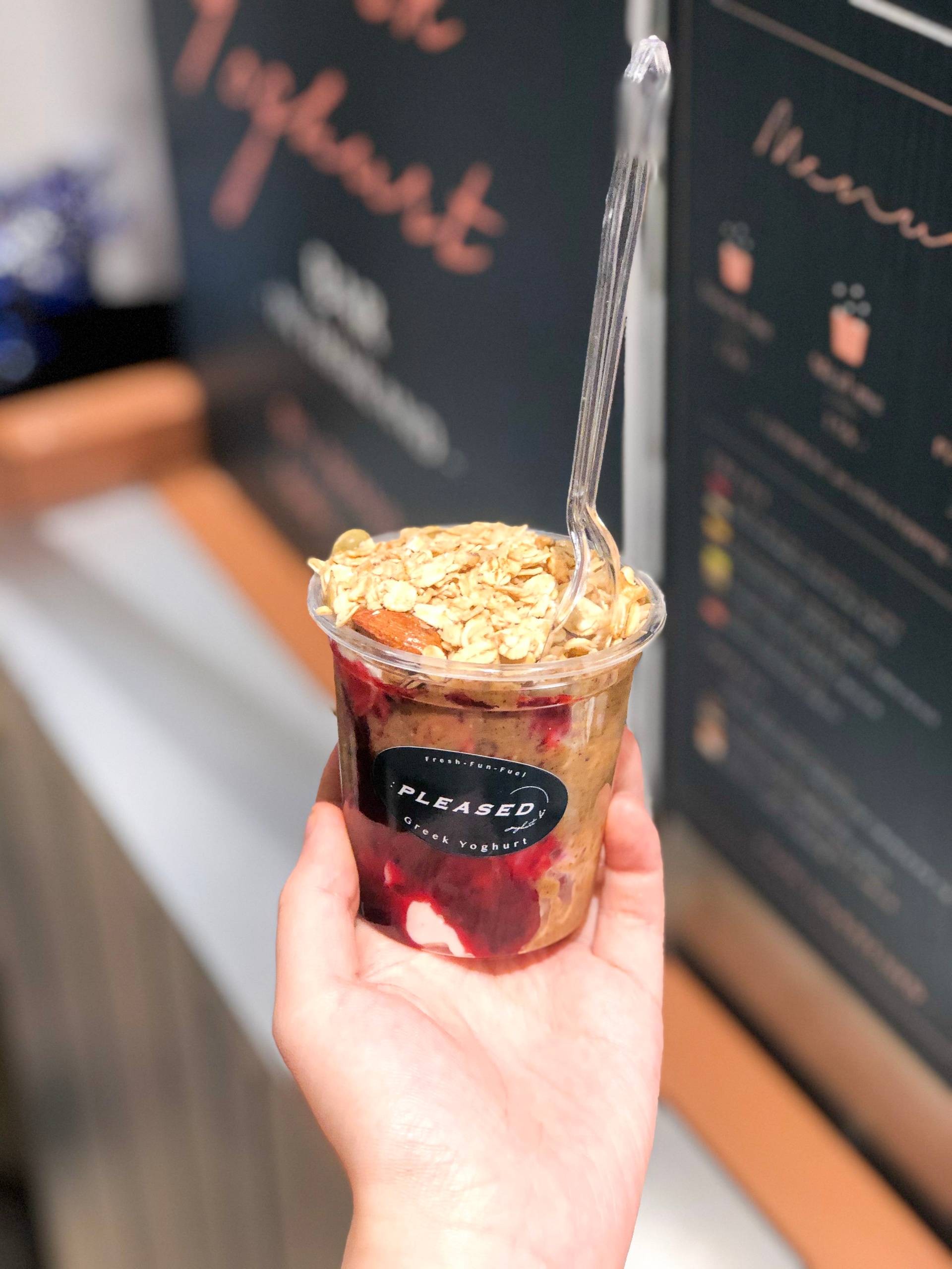 รีวิว Pleased Yoghurt Bar สยามเซ็นเตอร์ Parfait greek yogurt Wongnai