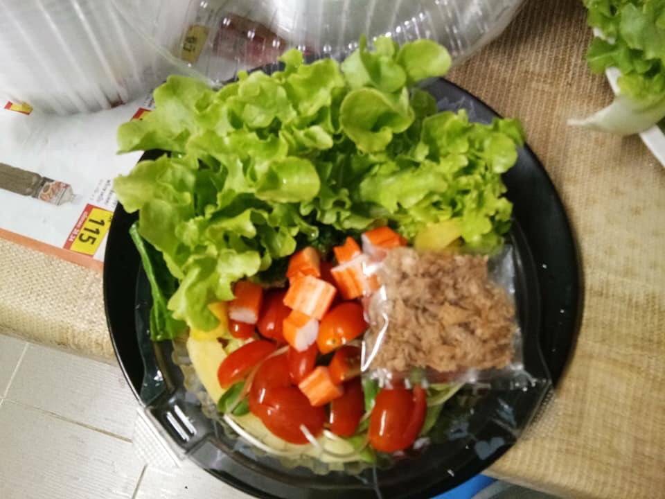 รูป YoYo salad & coffee shop