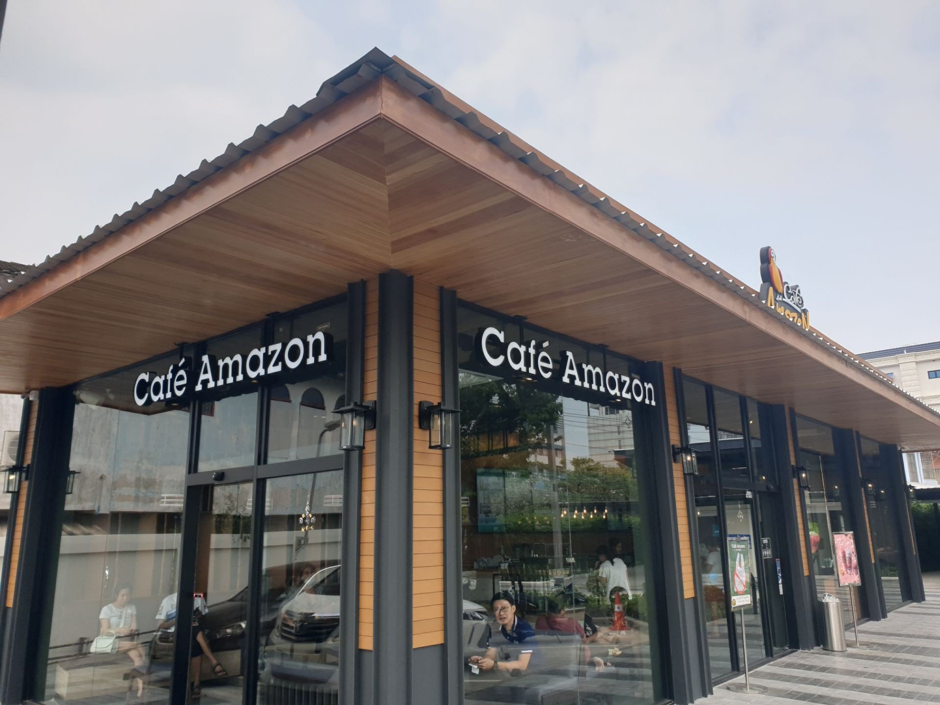 รีวิว CC3343 - Café Amazon สน.เจริญราษฎร์ - ร้าน Cafe Amazon สาขาปั๊ม