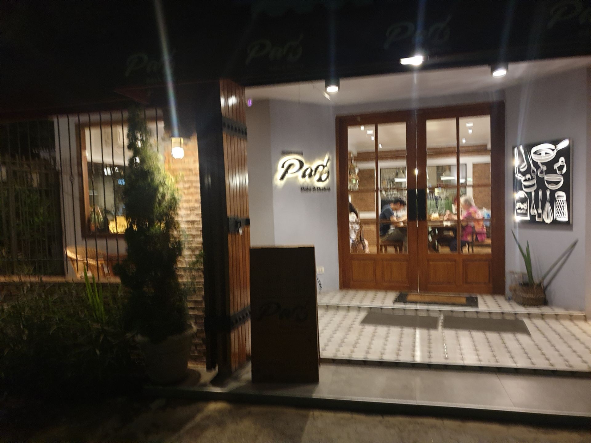 รีวิว Pan bake & bistro ร้านอาหาร แนวอิตาเลียน ตกแต่งร้านบรรยากาศดี