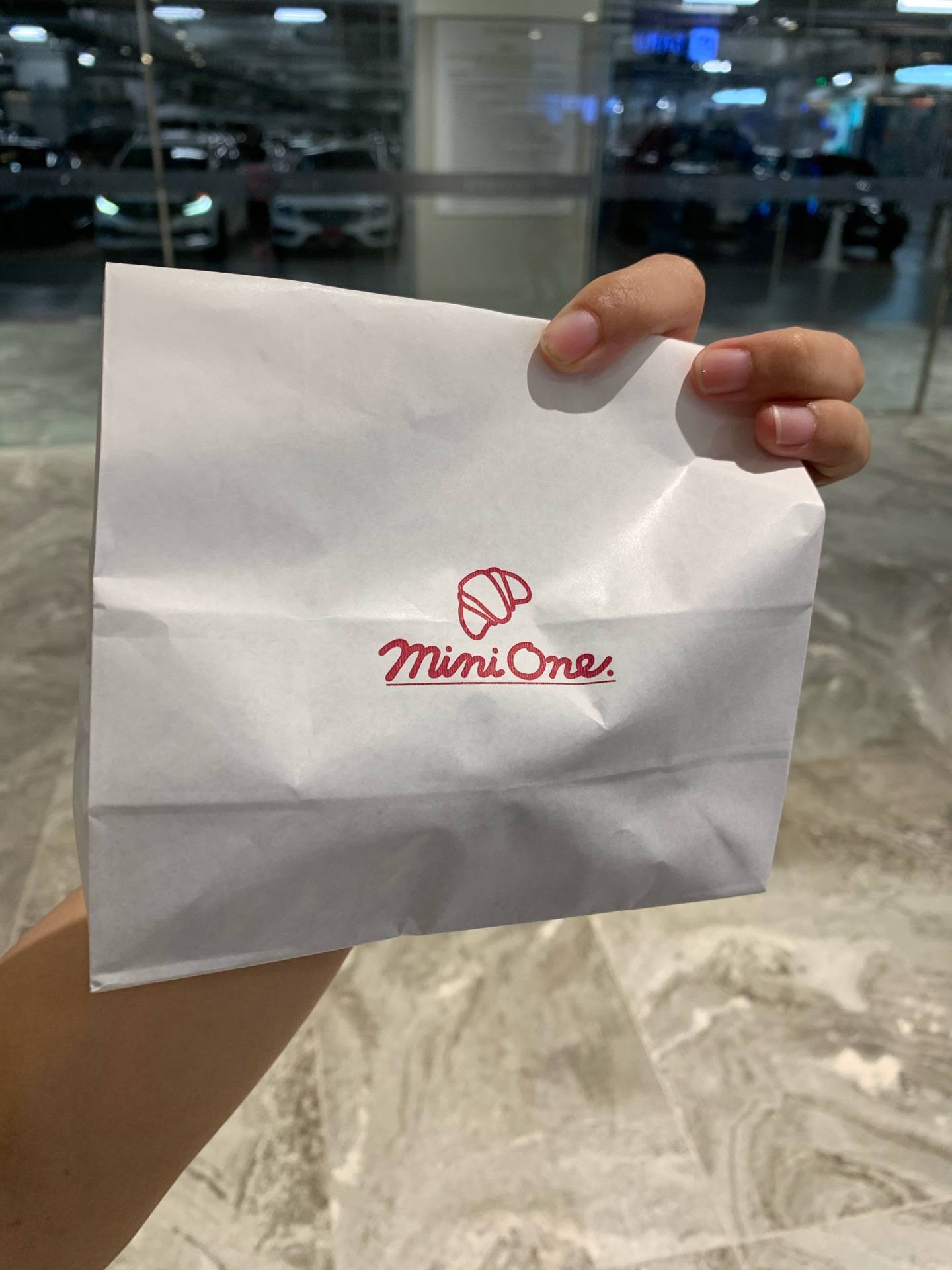 รูป Mini One Icon Siam - Wongnai