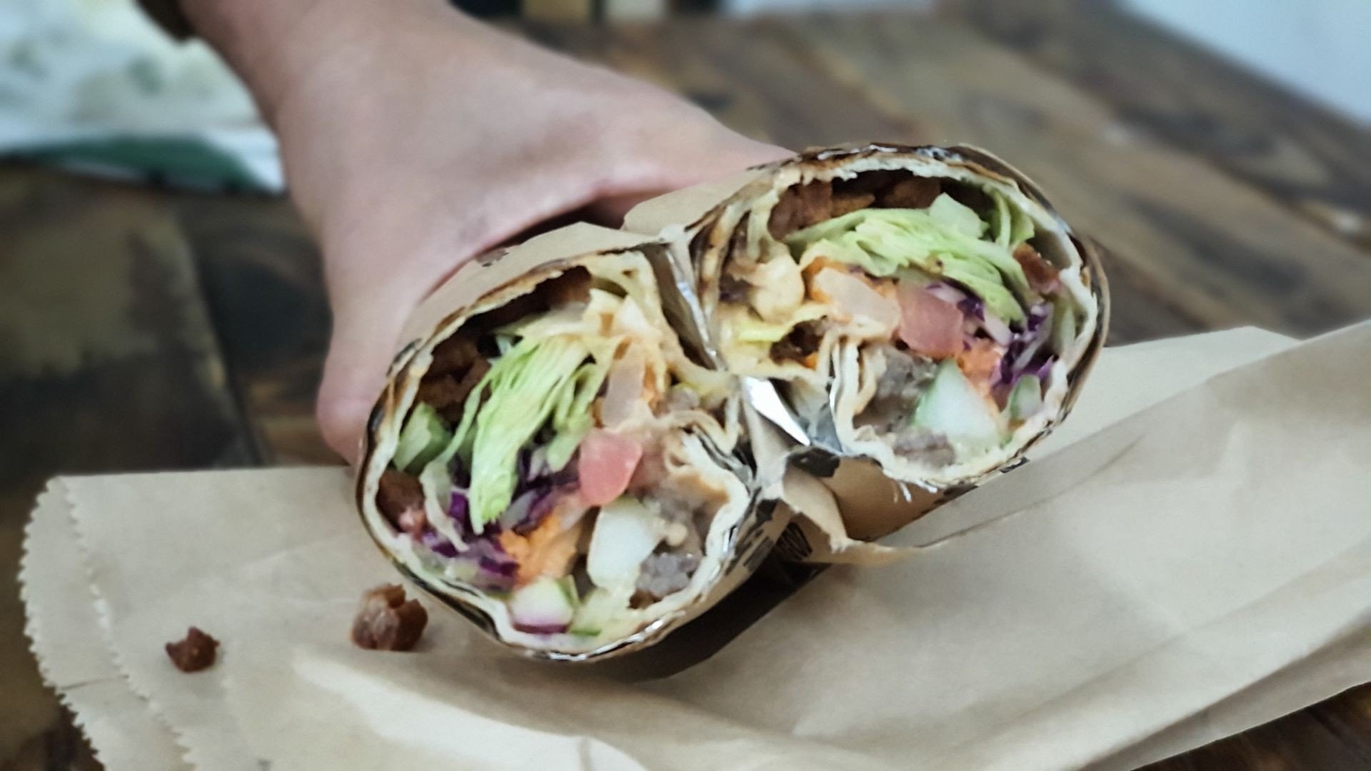 รีวิว Wrap God เดอะมอลล์งามวงศ์วาน หลากหลายมิติของรสชาติใน wrap god