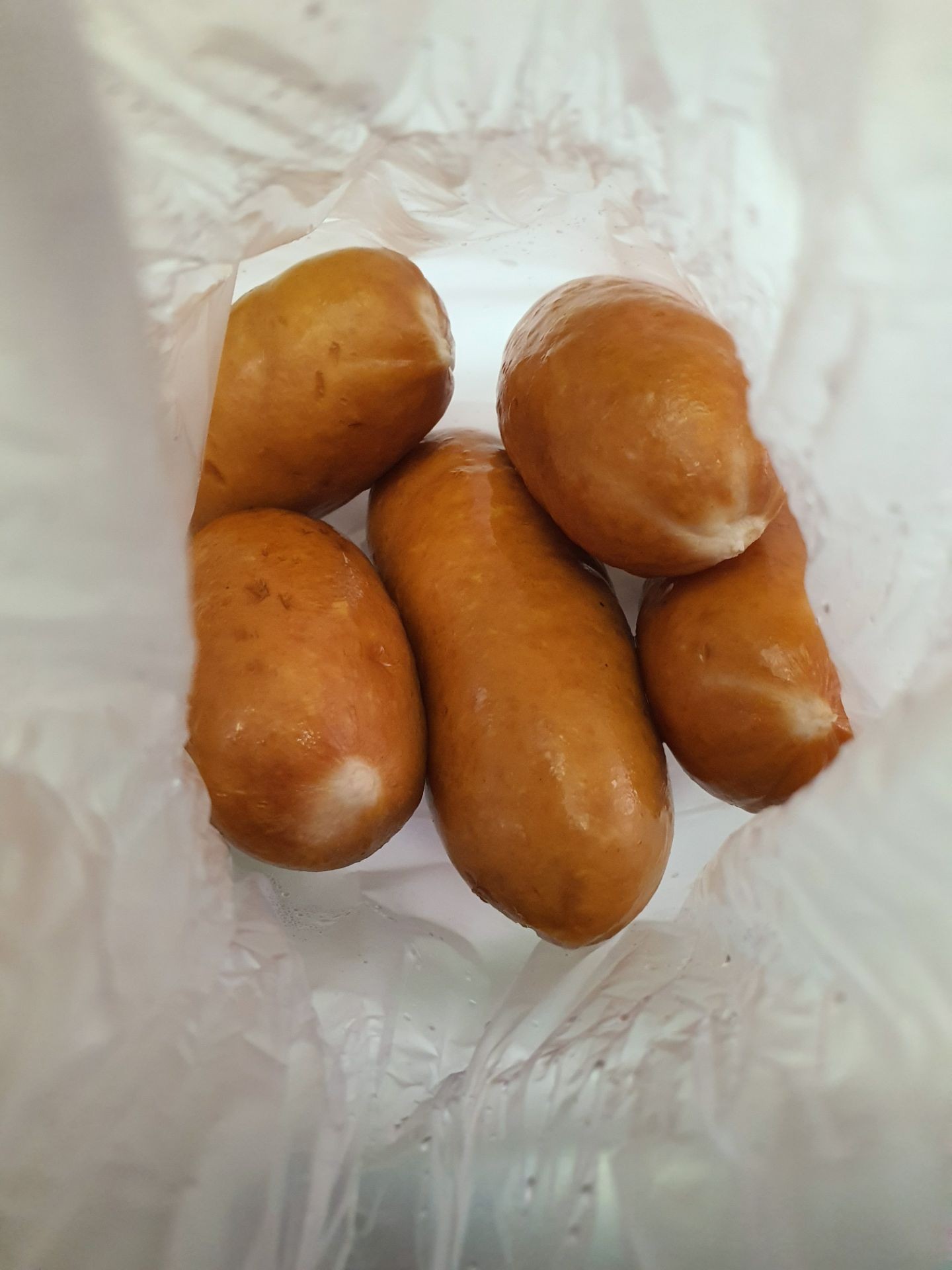 แฟรงค์เฟอเตอร์หมู ร้าน Bangkok sausage and ham