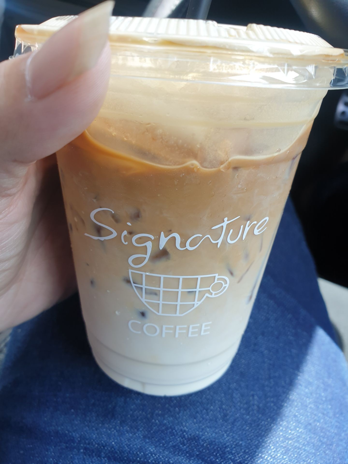รีวิว Signature Coffee - แวะมาจิบกาแฟ