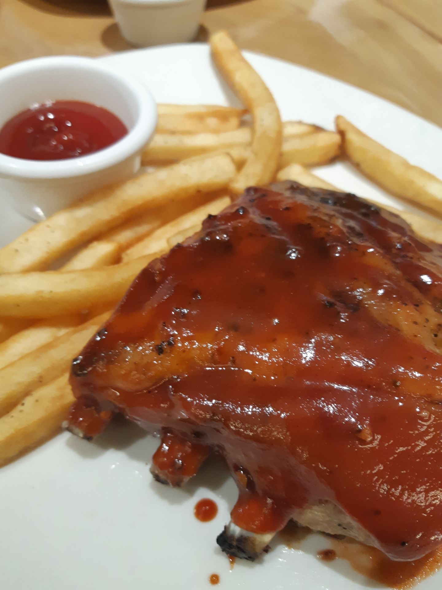 รีวิว Outback Steakhouse สยามดิสคัฟเวอรี่ - ราคาแรงสไตล์อเมริกัน แต่ ...