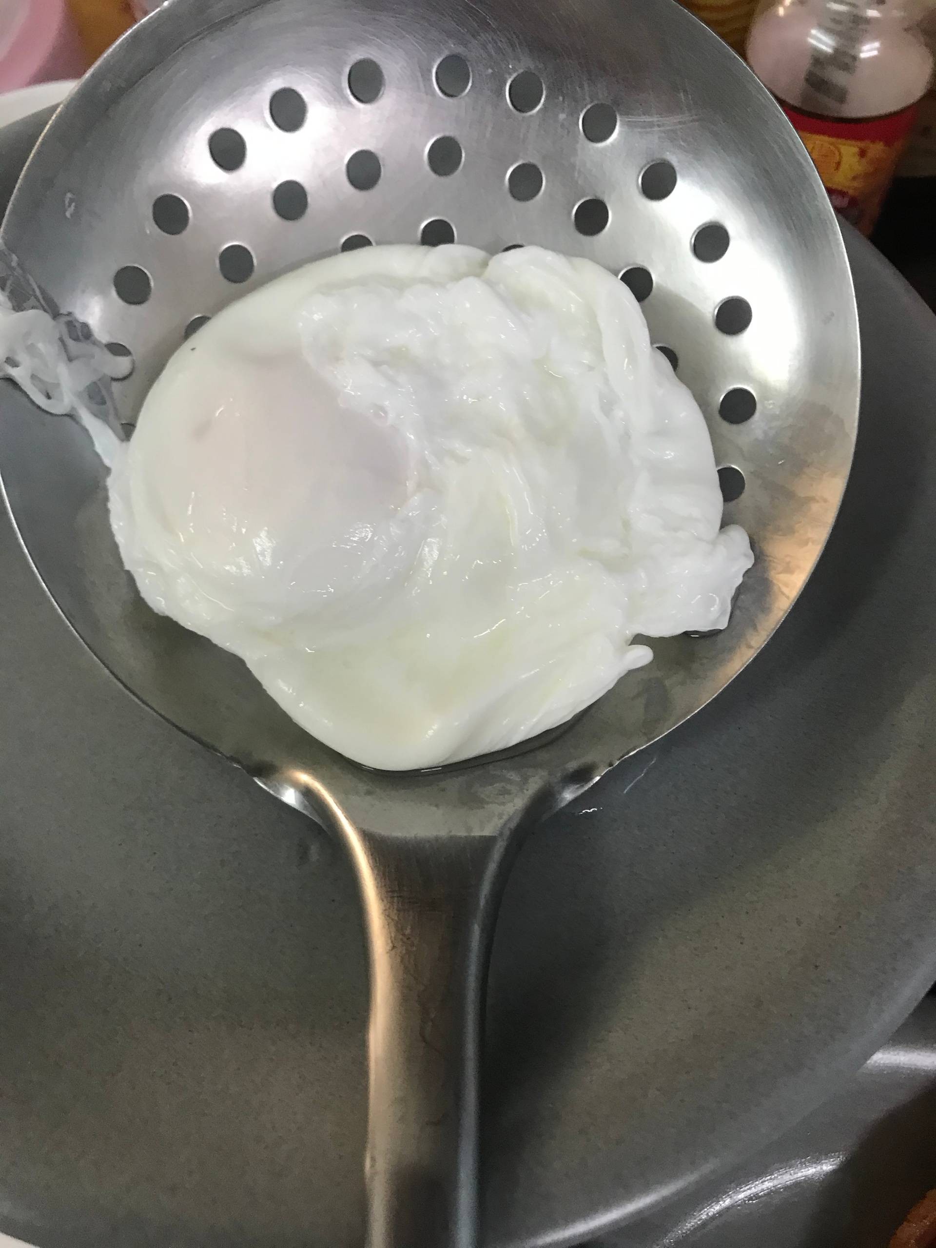 Egg benedict ไข่เบเนดิกต์