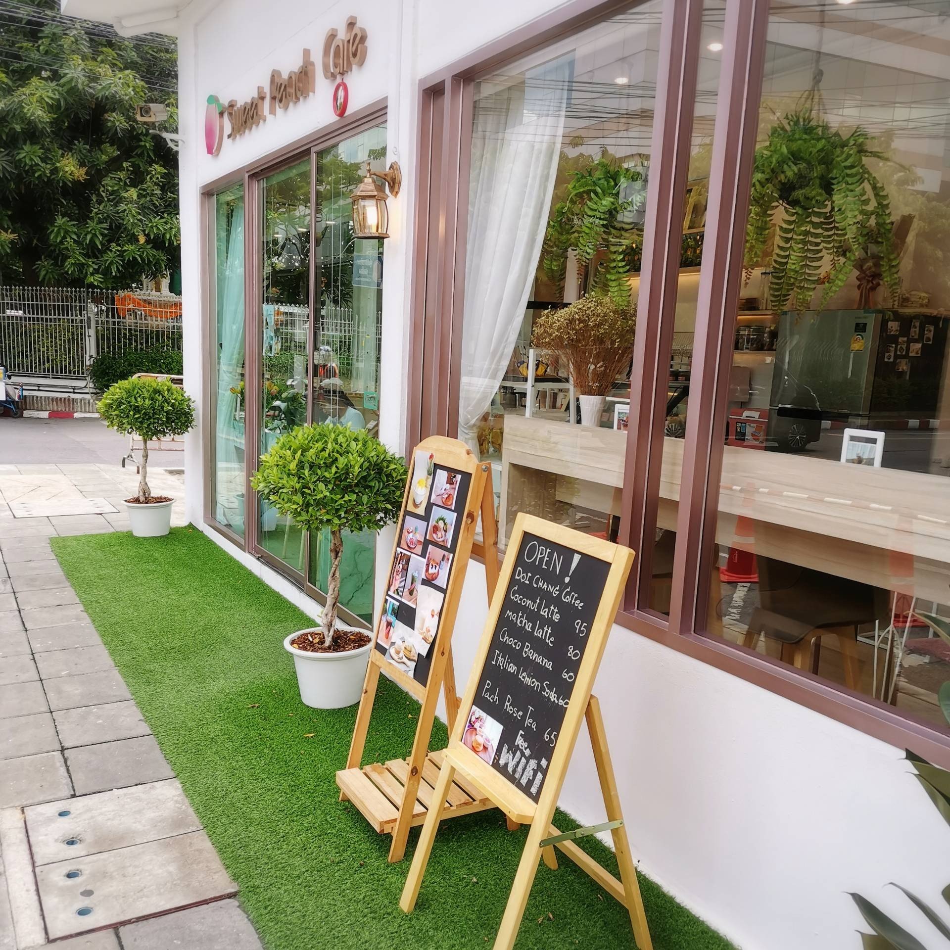 รีวิว Sweet Peach Cafe Samyan สวีทพีช คาเฟ่ สามย่าน สามย่าน มาตรฐาน