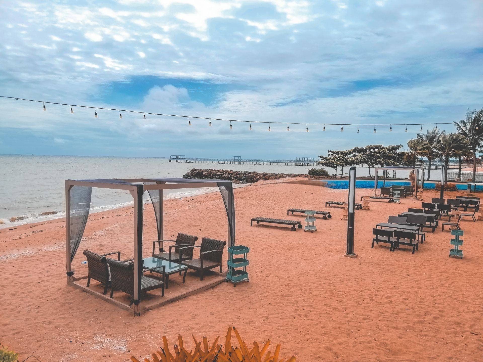 รีวิว Sea Salt Bangpra ร้านริมชายหาด อาหารอร่อย Wongnai