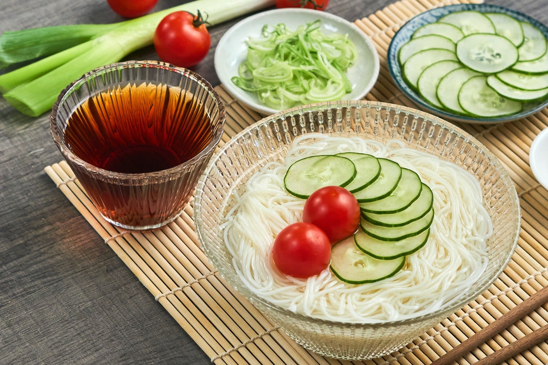 บะหมี่เย็น โซเมนแตงกวา