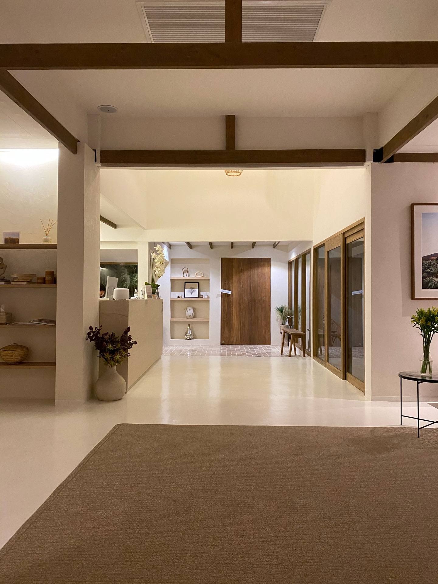 รูป White Wood Green Spa & Wellness