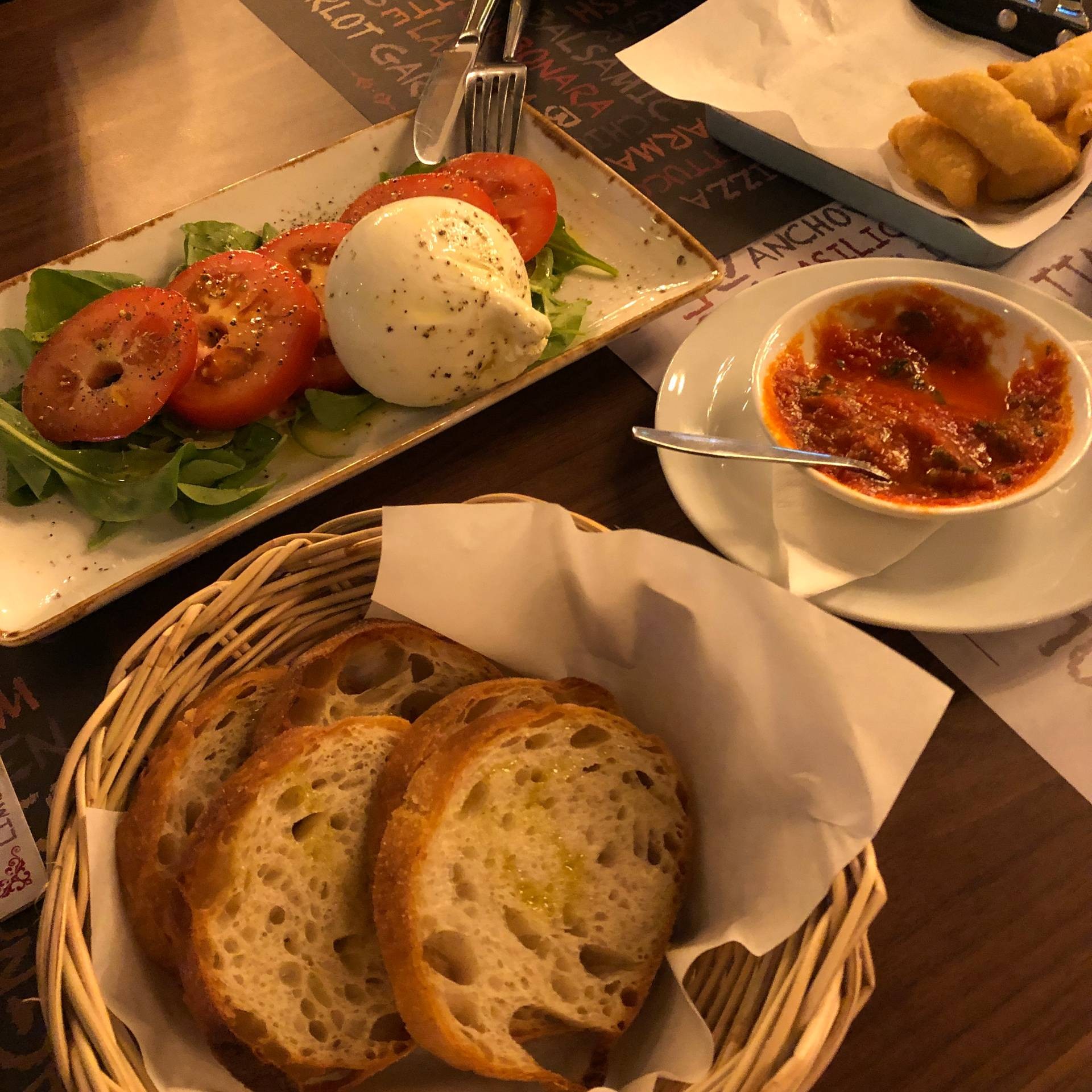 รีวิว Ciccio Wine Cellar & Bistro great hidden Italian place!
