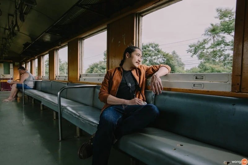 นั่งรถไฟไปเที่ยวสถานีรถไฟนครชัยศรี