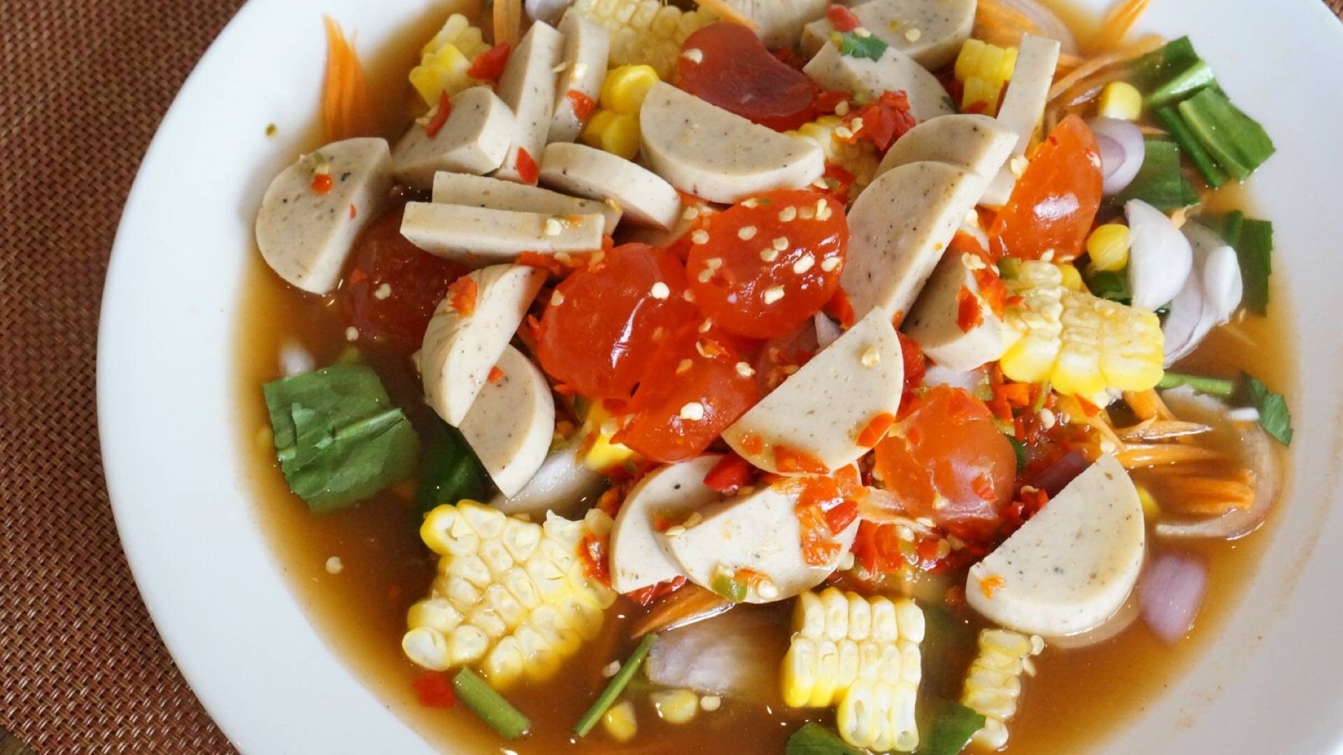 ยำใหญ่ใกล้เสายักษ์ เสาชิงช้า - สั่งอาหารเดลิเวอรี | Wongnai x LINE MAN