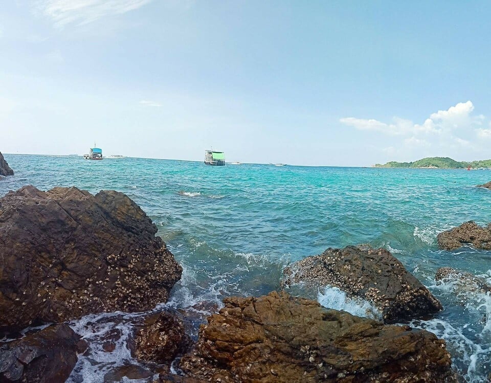 หาดตายายบนเกาะล้าน