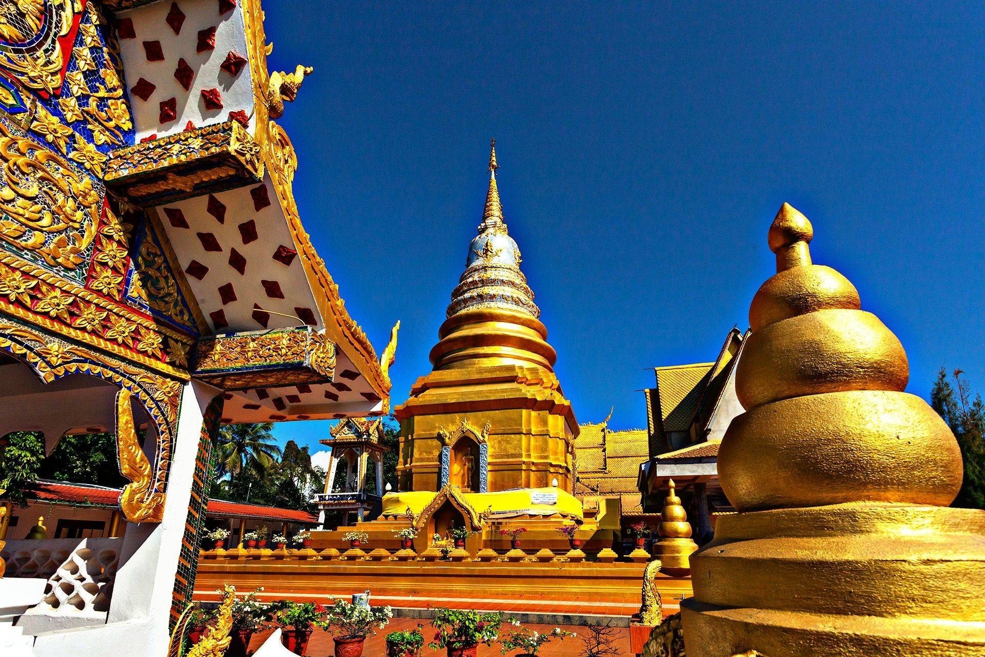 วัดพระธาตุจอมสัก - รีวิวสถานที่ท่องเที่ยว