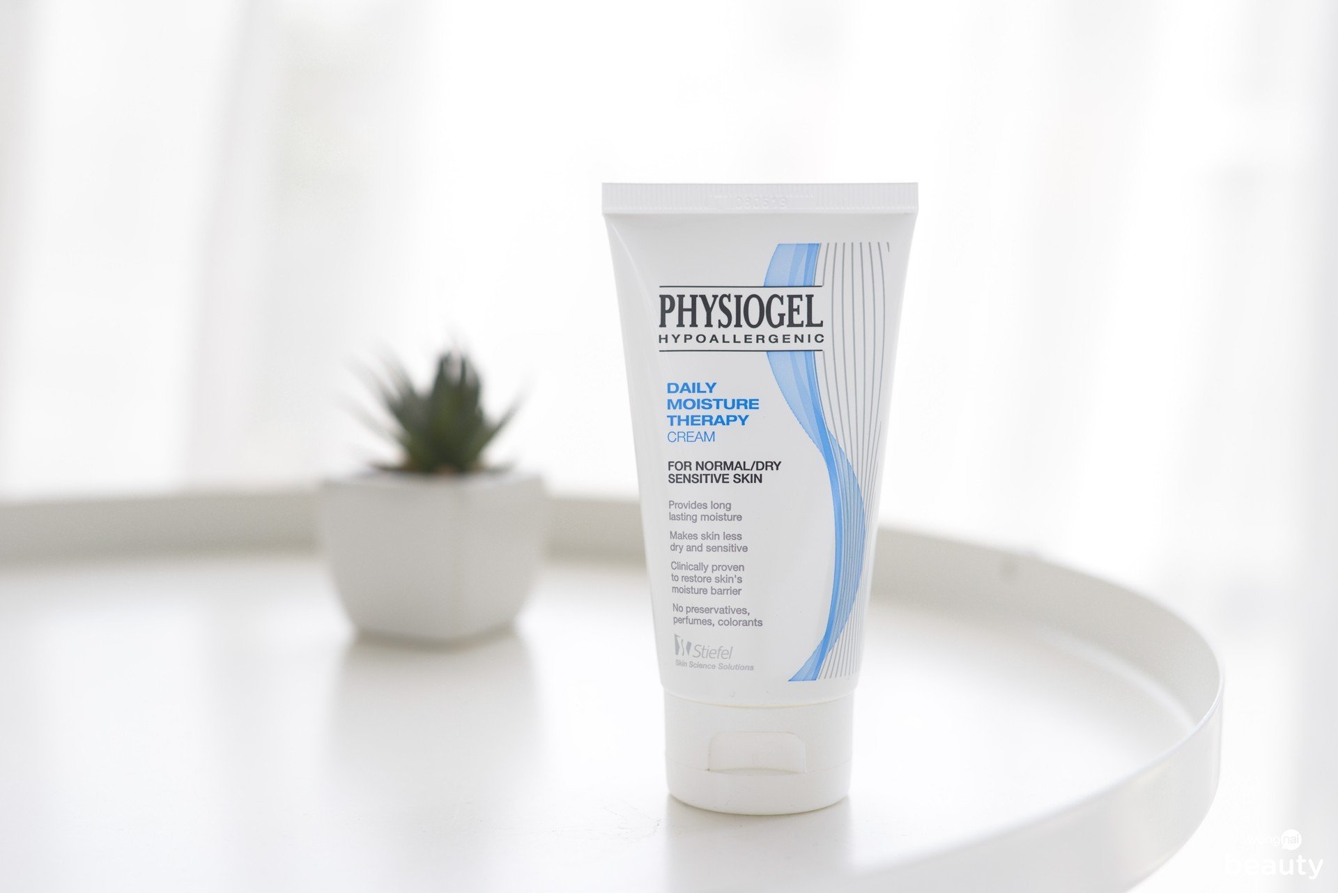 physiogel daily moisture therapy