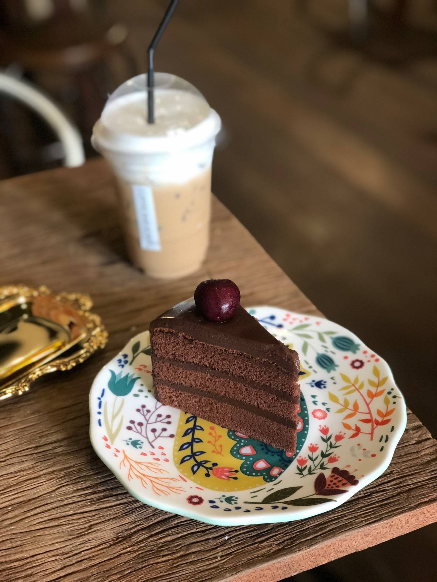 รีวิว Coffee Bar Korat เค้กอร่อย เครื่องดื่มดี