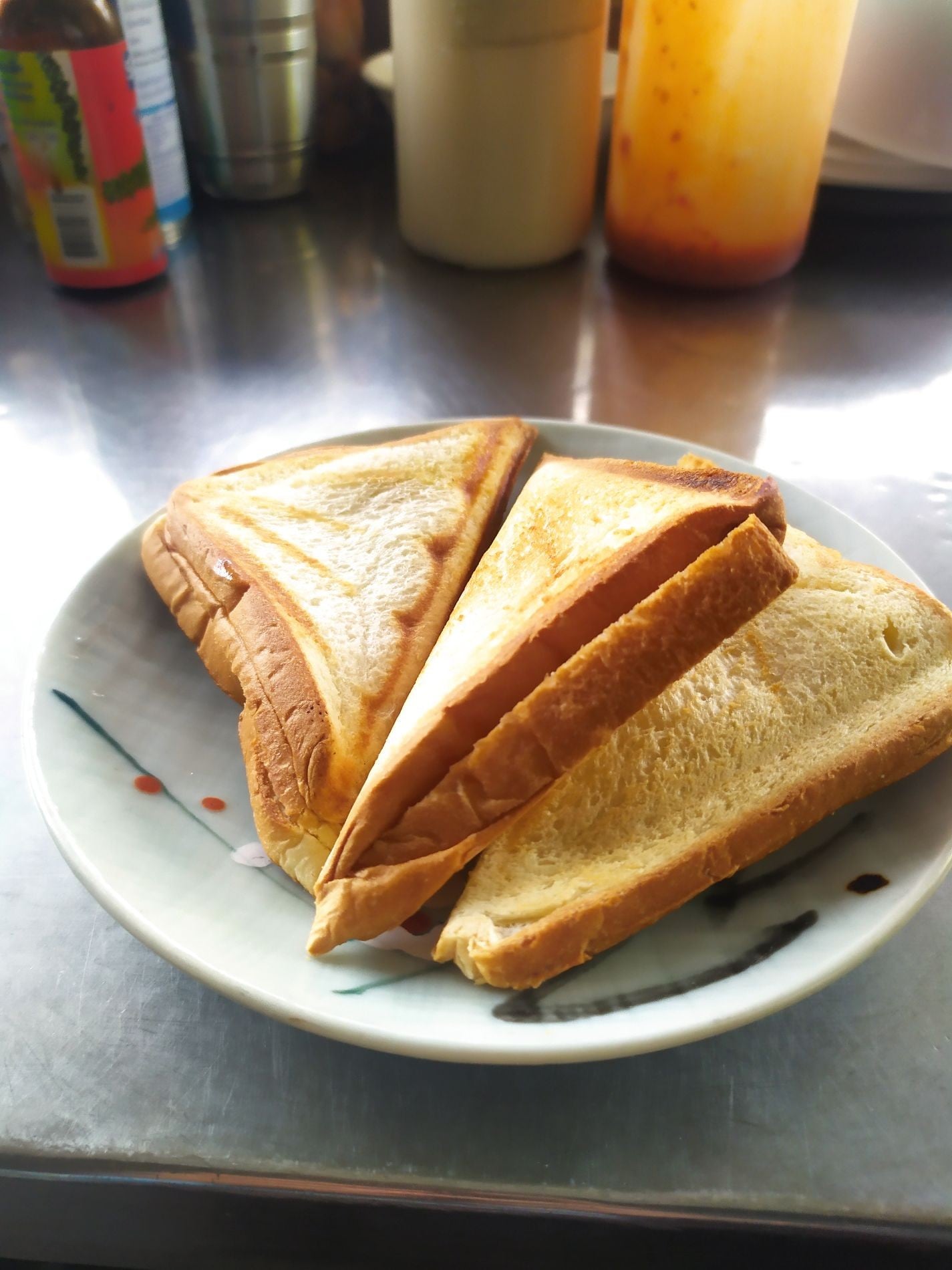 [รีวิว] ร้าน Aim Aem Breakfast (อิ่มเอมอาหารเช้า) - ถนนสุรนารายณ์ ถ.สุร ...