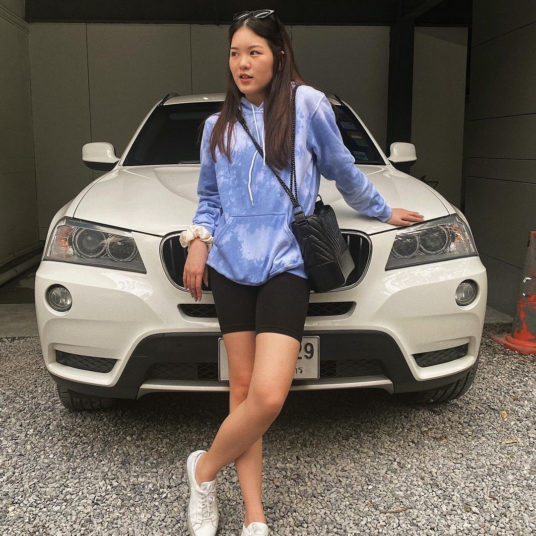 ไอเดียแต่งตัวหน้าหนาว เสื้อฮู้ด