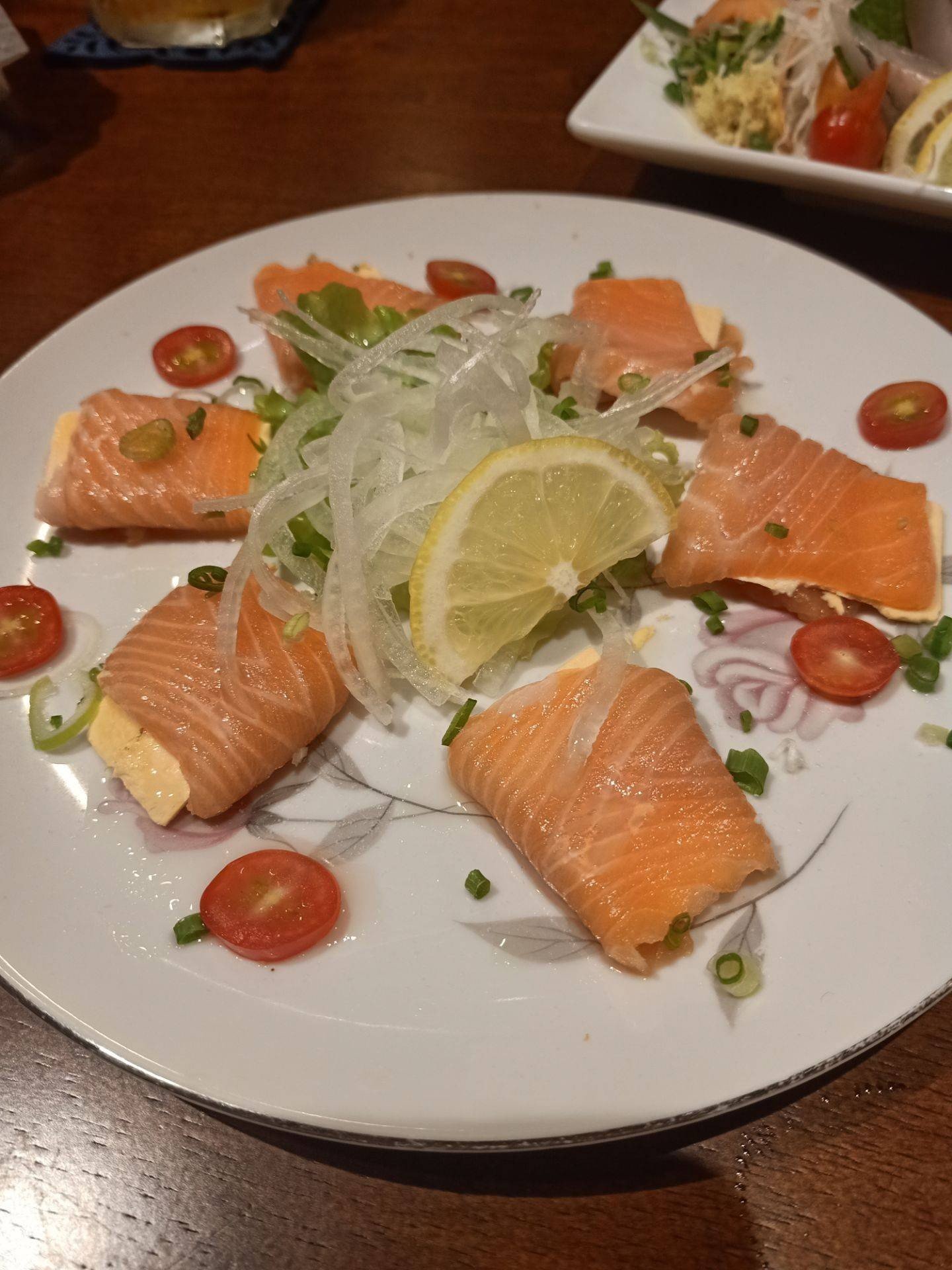 Salmon Cheese ร้าน Midori Izakaya By Akira Izakaya