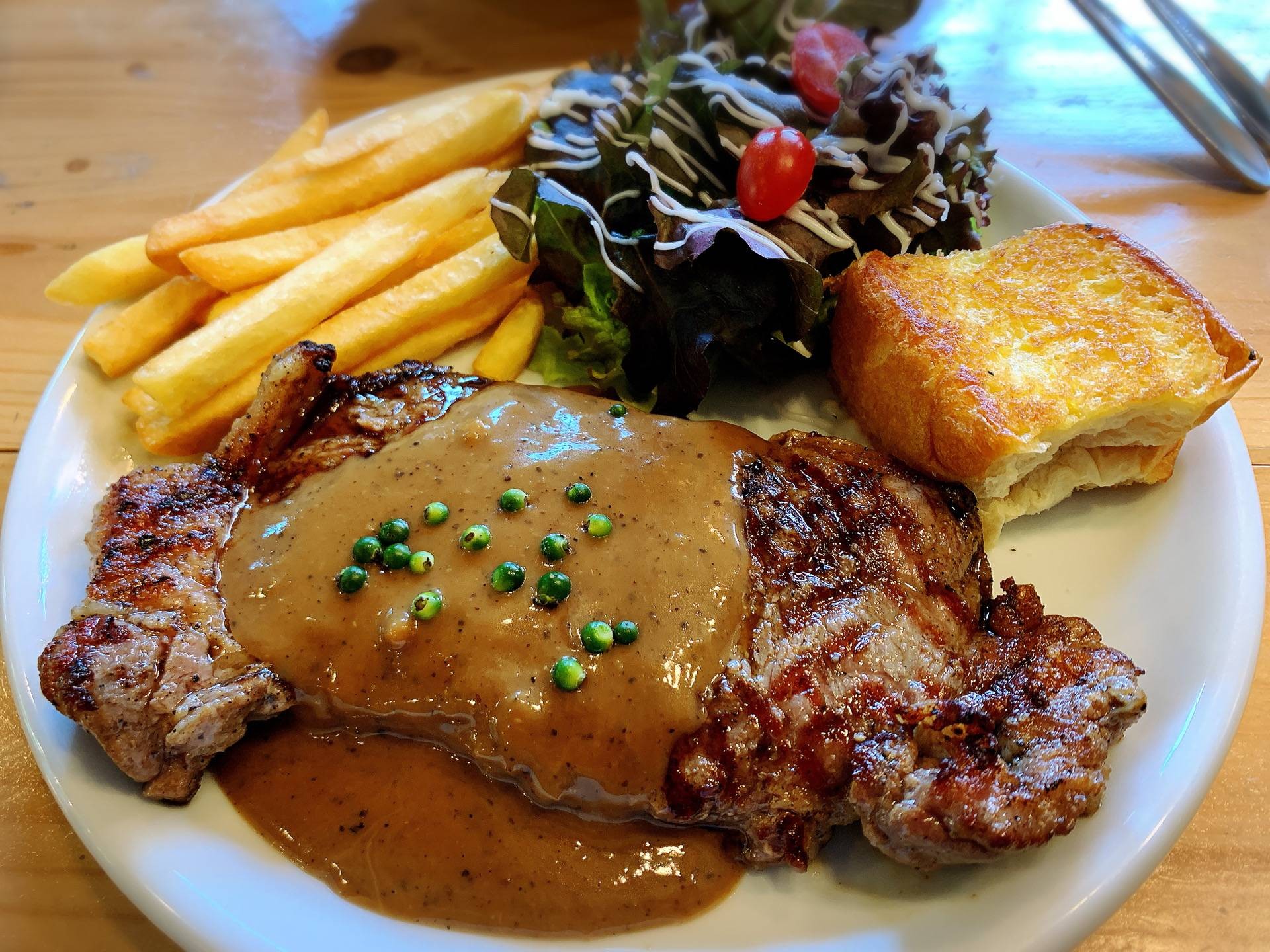 Sirloin Steak เนื้อเซอร์ลอยน์ ร้าน Ae&ek Wongnai