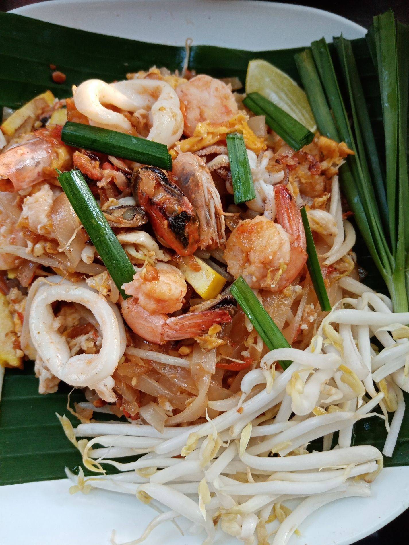 ผัดไท หอยทอด ลานปูน - สั่งอาหารเดลิเวอรี | Wongnai x LINE MAN