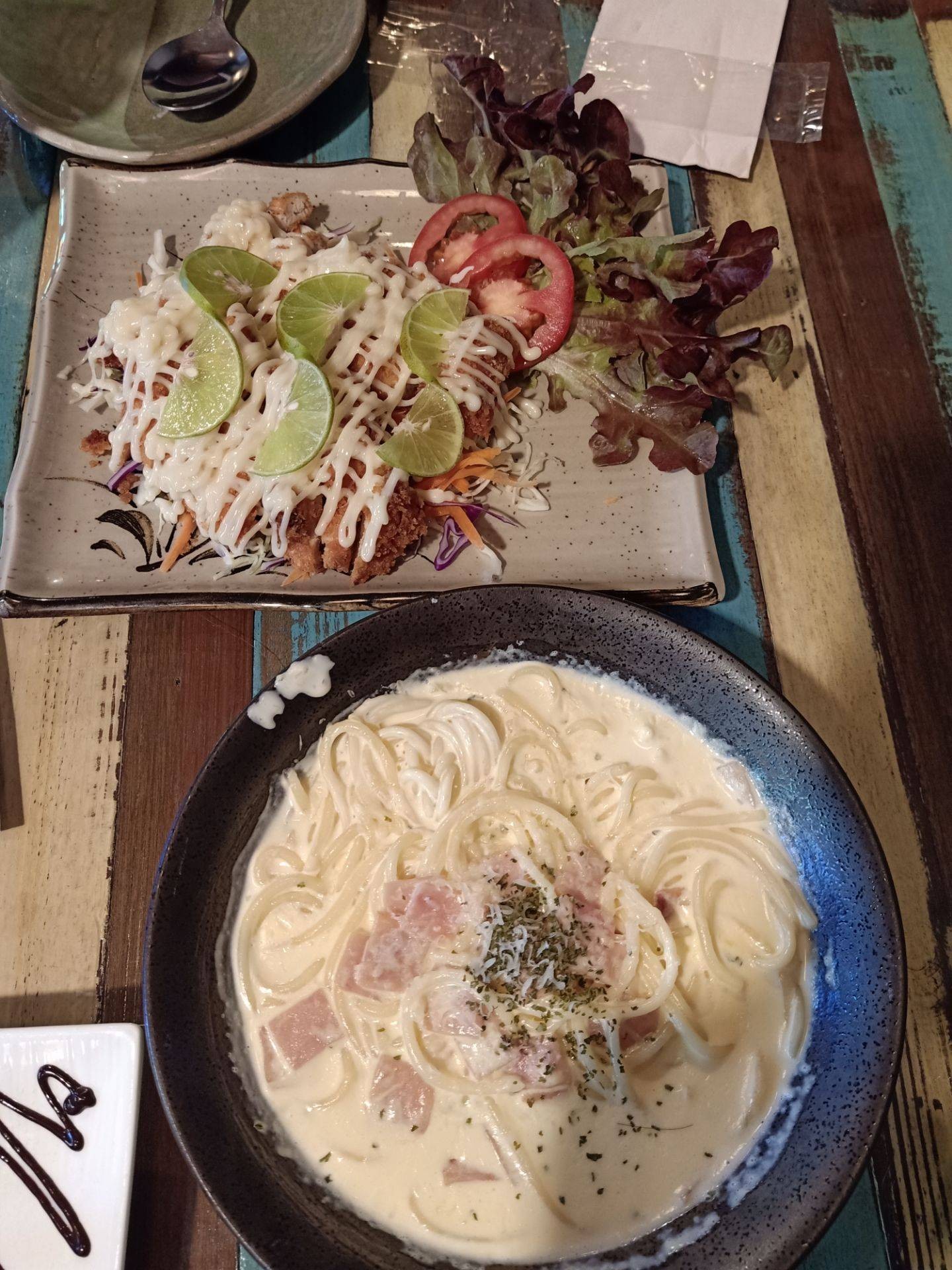 รีวิว GROUND UP COFFEE P'AOH COFFEE HOUSE