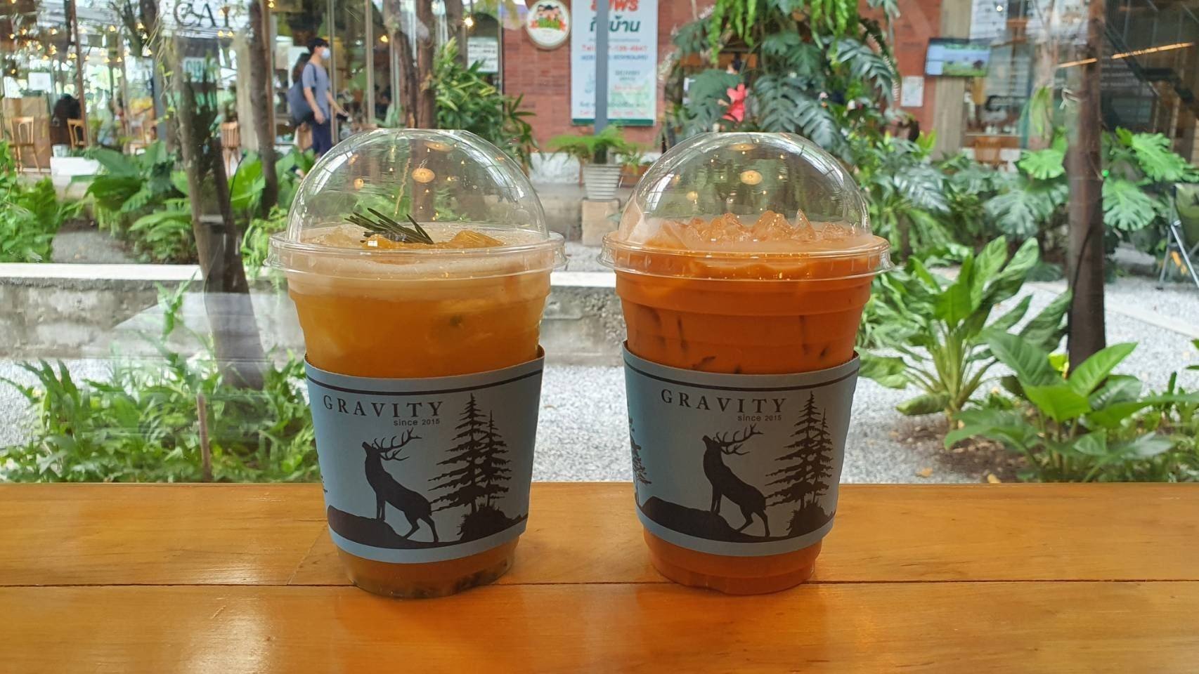 รีวิว Gravity Artisan Cafe นั่งชิว ในโครงการดาดฟ้า