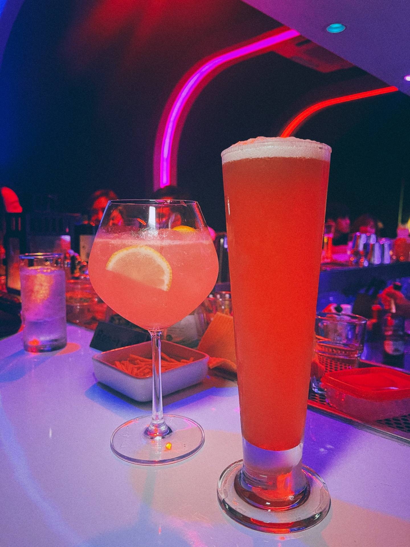 รูป The Lab Bar & Restaurant Wongnai