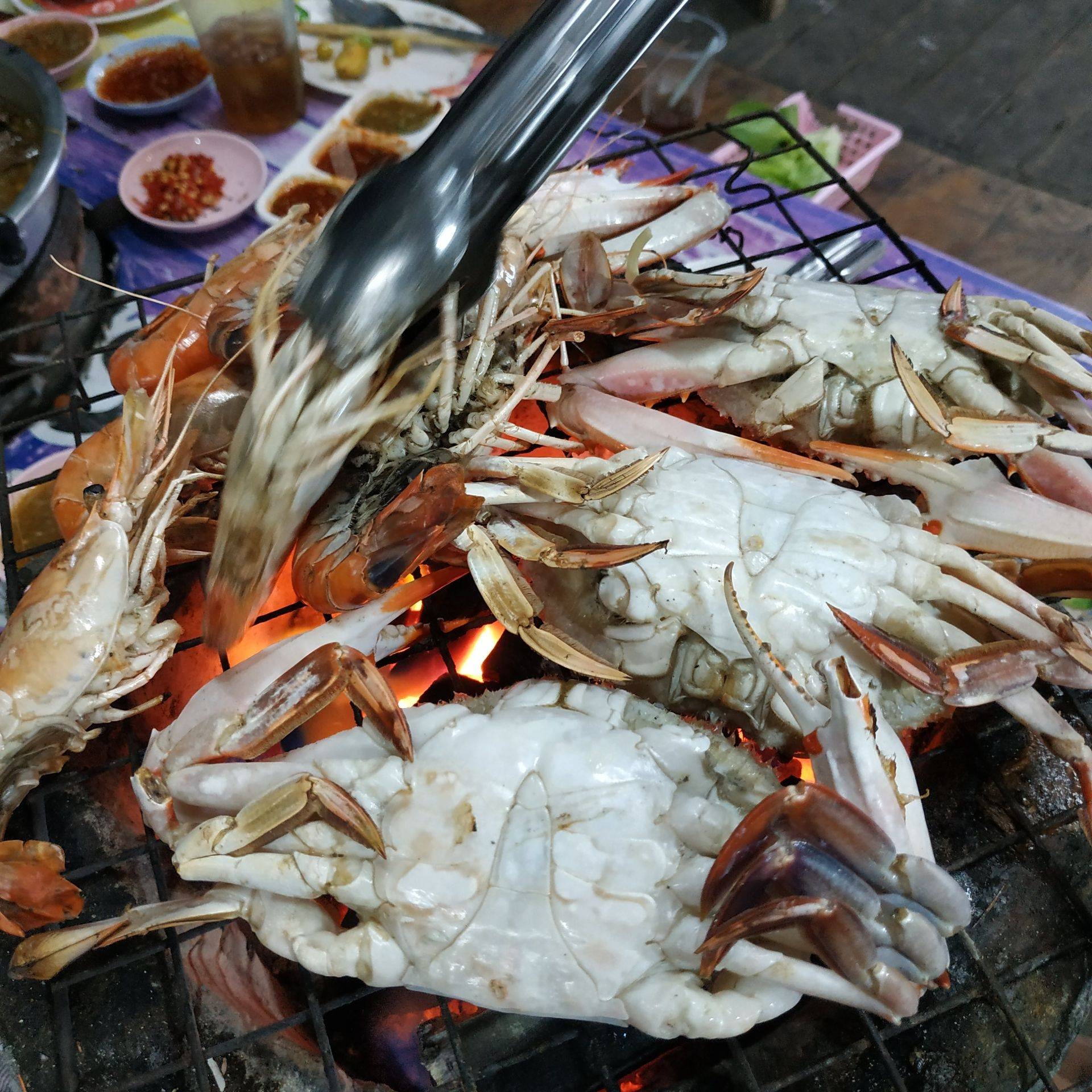 อันดับหนึ่ง 105+ ภาพพื้นหลัง ริมเลหมูกระทะ รูปภาพ อัปเดต