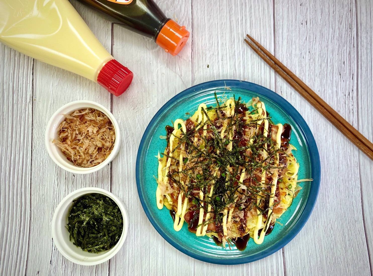พิซซ่าญี่ปุ่น (Okonomiyaki)
