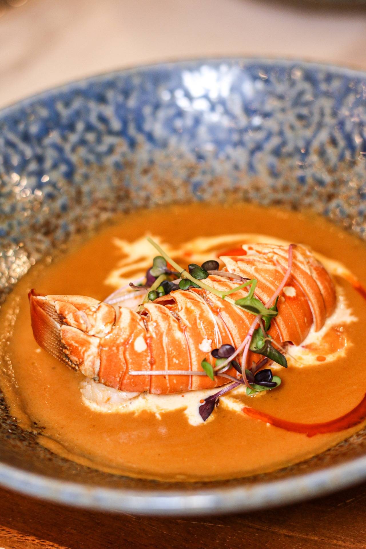 รีวิว Unabara Lobster & Oyster Bar Emporium Diverse lobster and