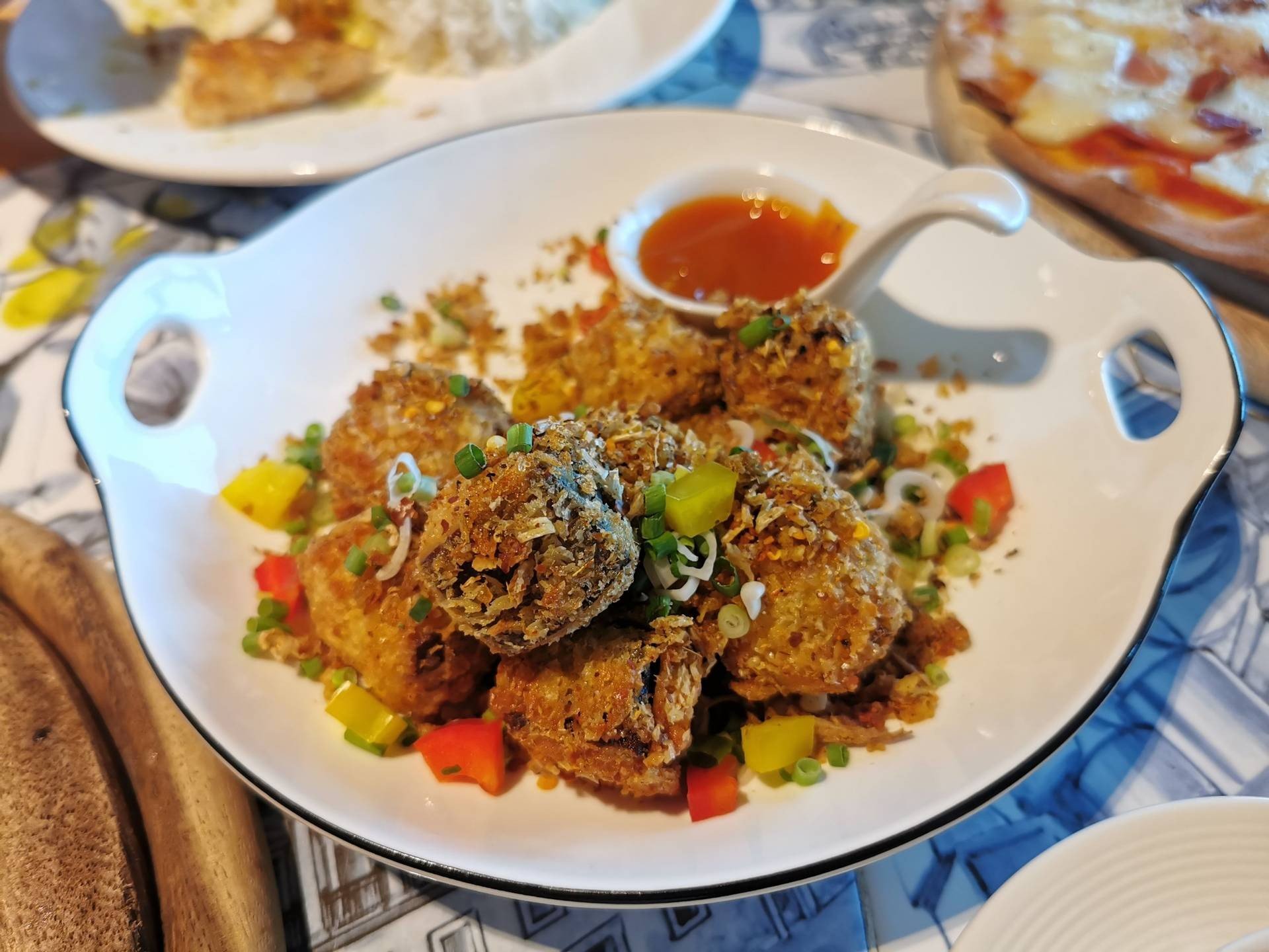 รูป IDin the river cafe and bar