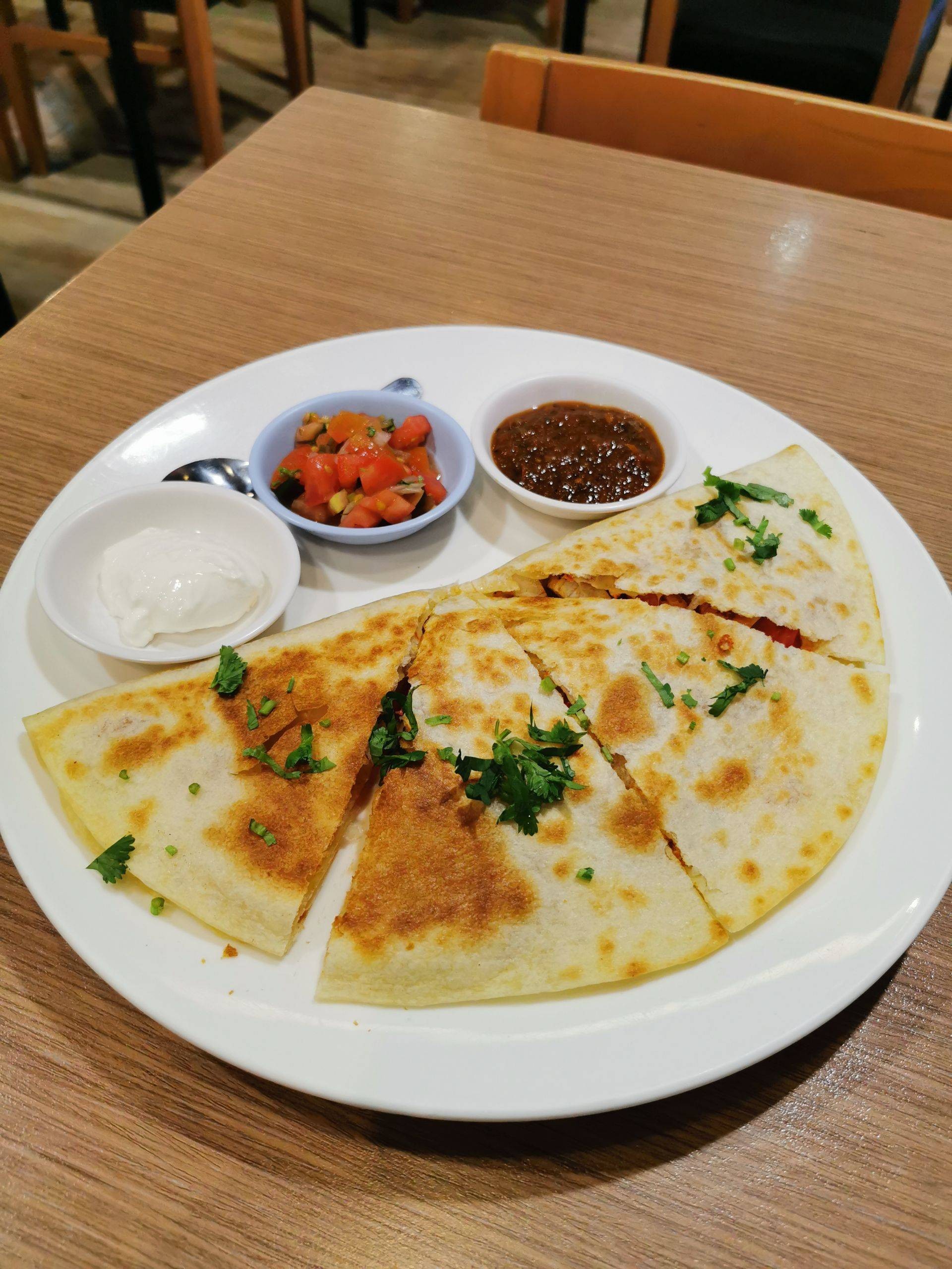 Classic Chicken Quesadillas ร้าน Sunrise Tacos เมกาบางนา