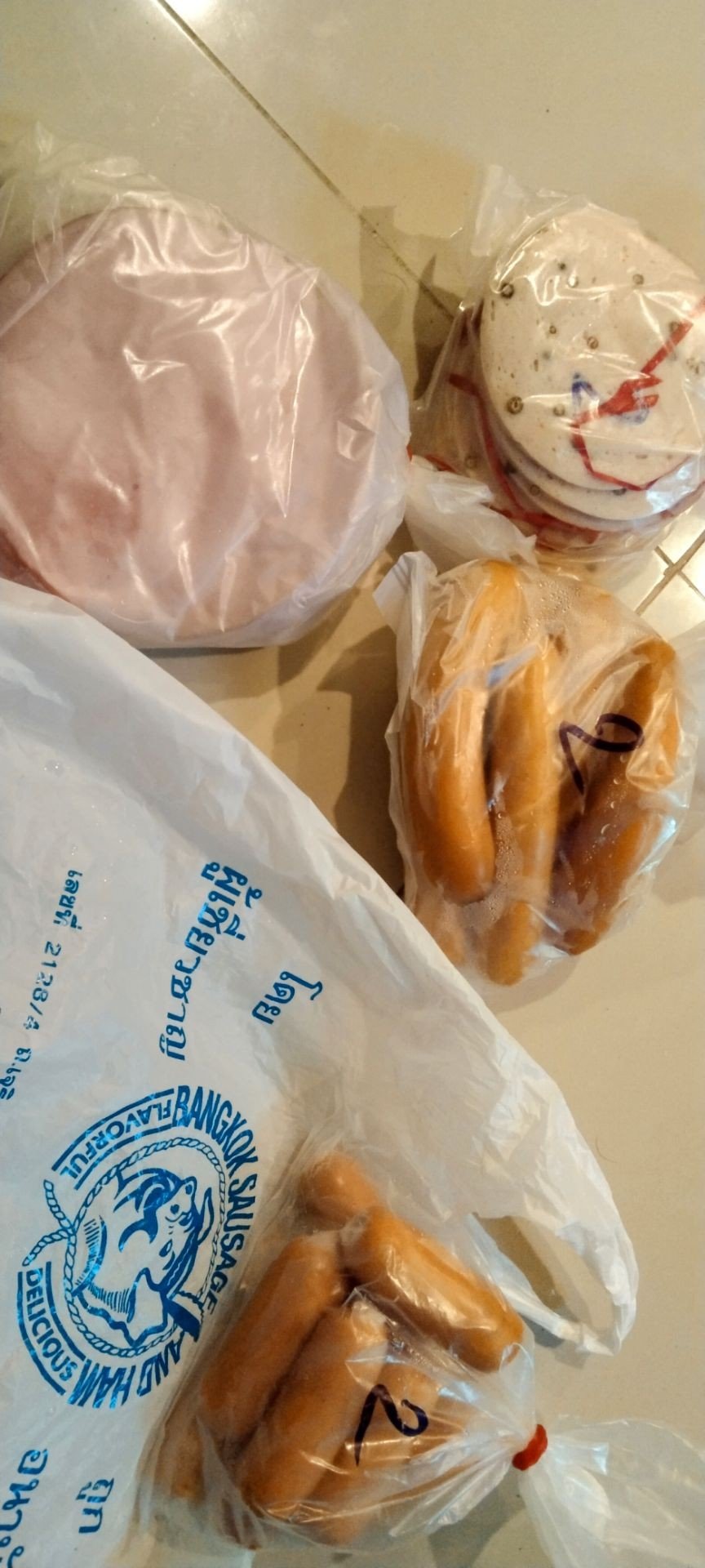 รูป Bangkok sausage and ham Wongnai