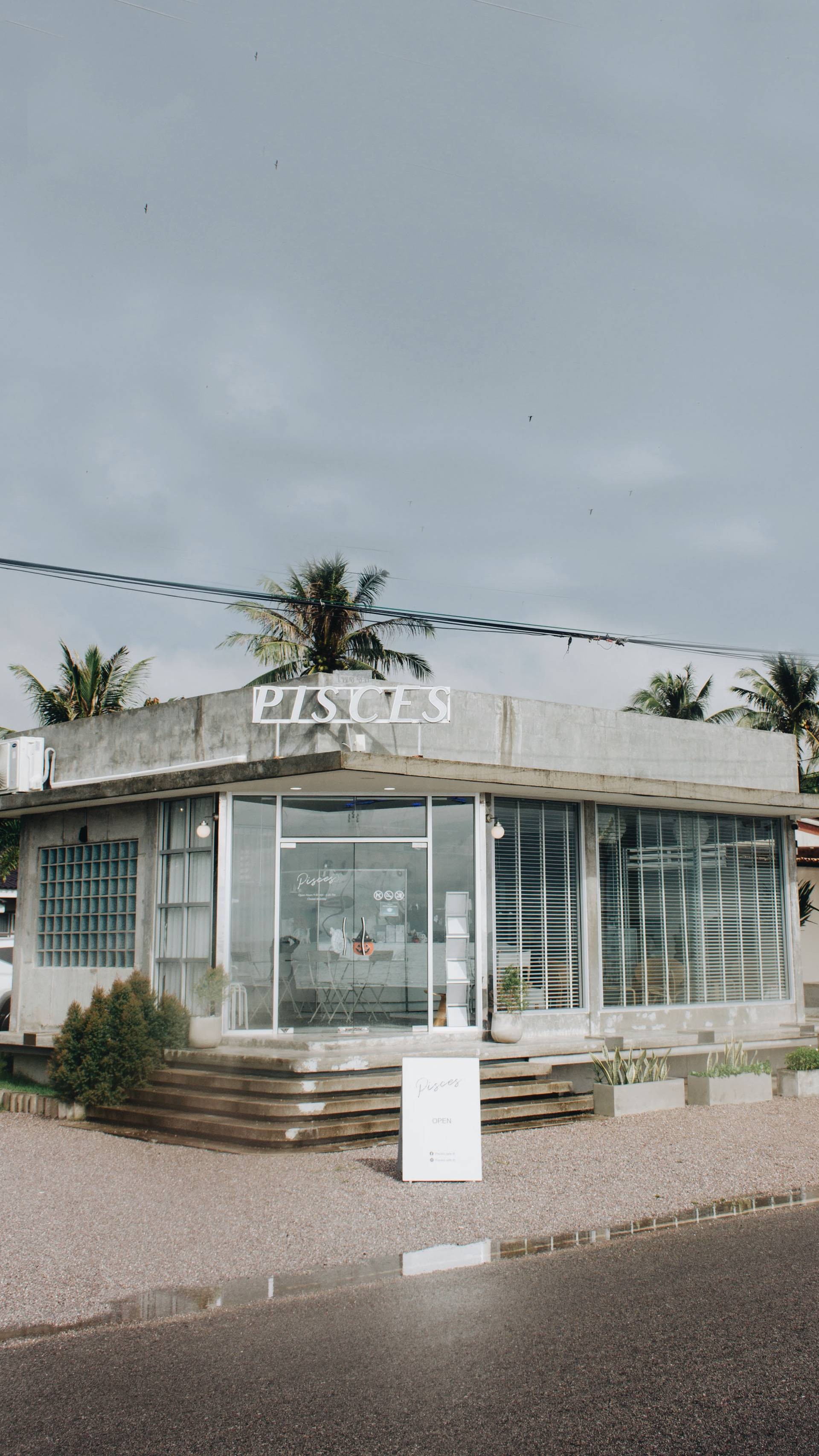 Pisces Cafe - tgzymon