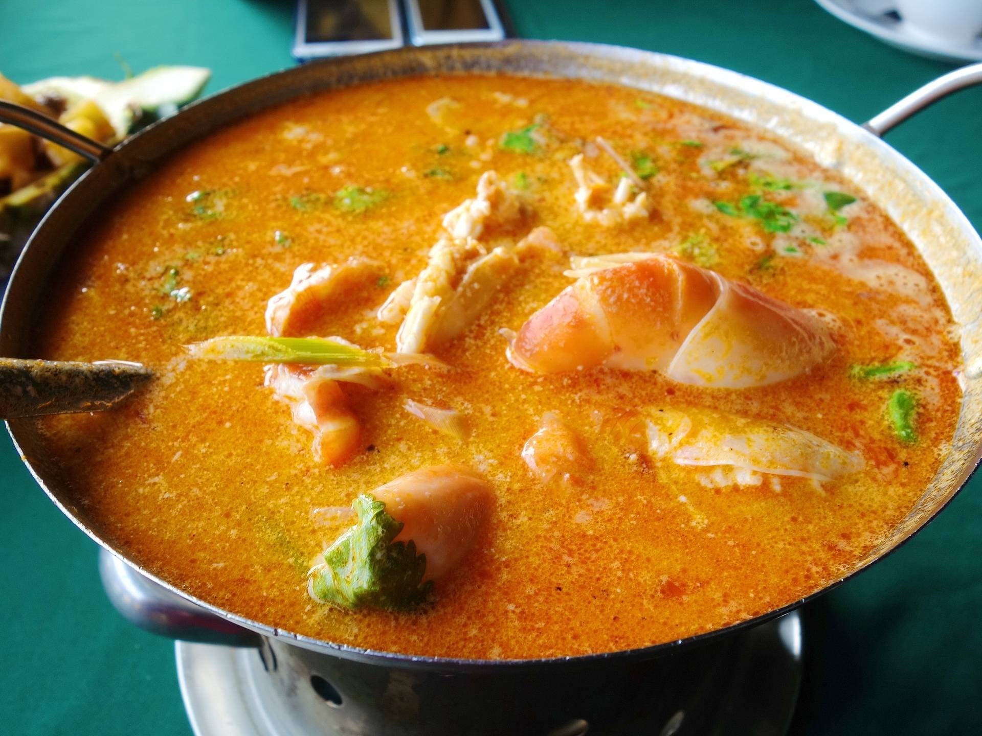 ต้มยำกุ้งแม่น้ำ • น้ำต้มยำแซ่บดี เสียอย่างเดียวมันลอยหน้าเยอะไปนิด ร้าน ...