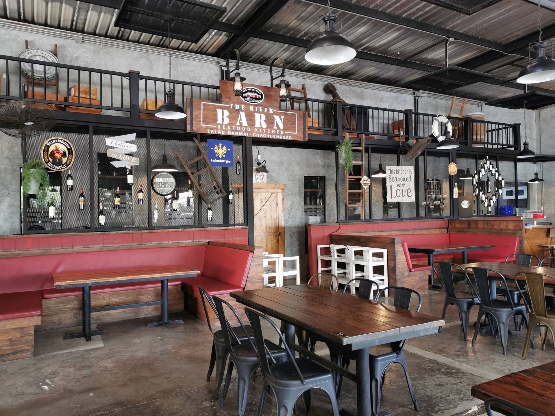 รูป The River Barn