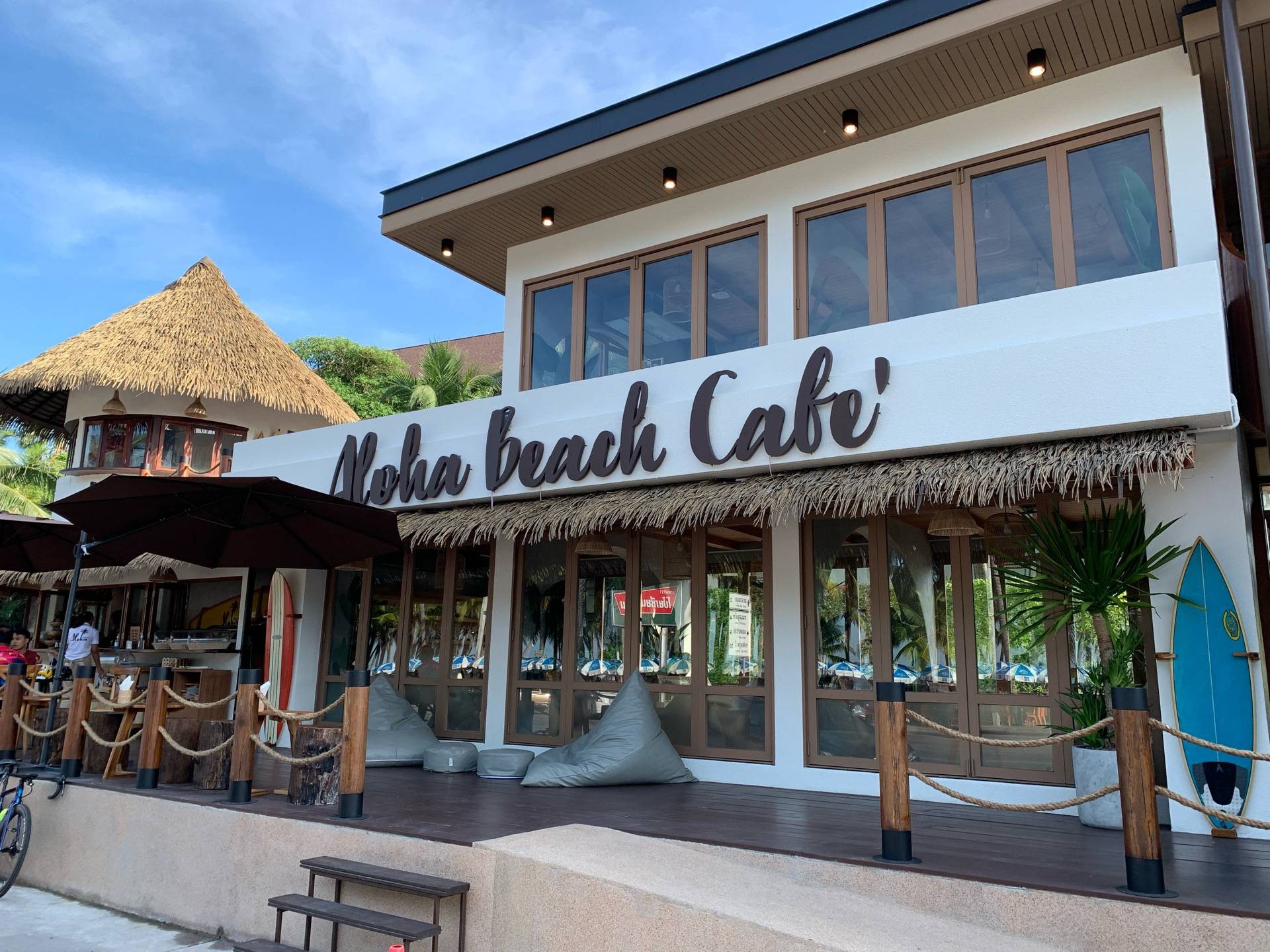 Aloha Beach Cafe Aloha beach cafe bangsaen