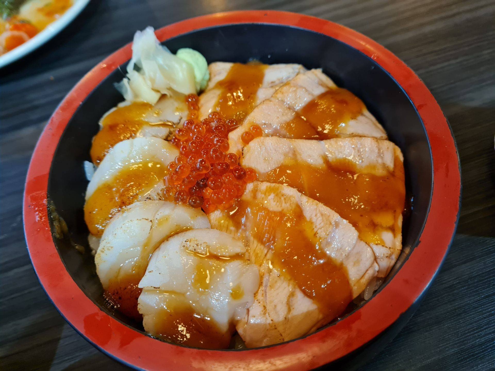 Hotate & Salmon Aburi Don ร้าน HOSHI JAPANESE เซ็นทรัล พระราม 3 ชั้น 6