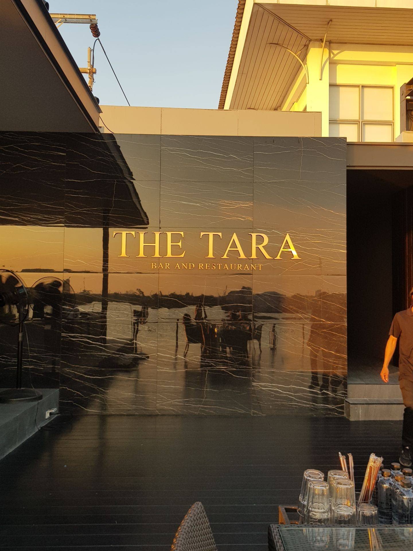 รูป The Tara Bar and Restaurant Wongnai