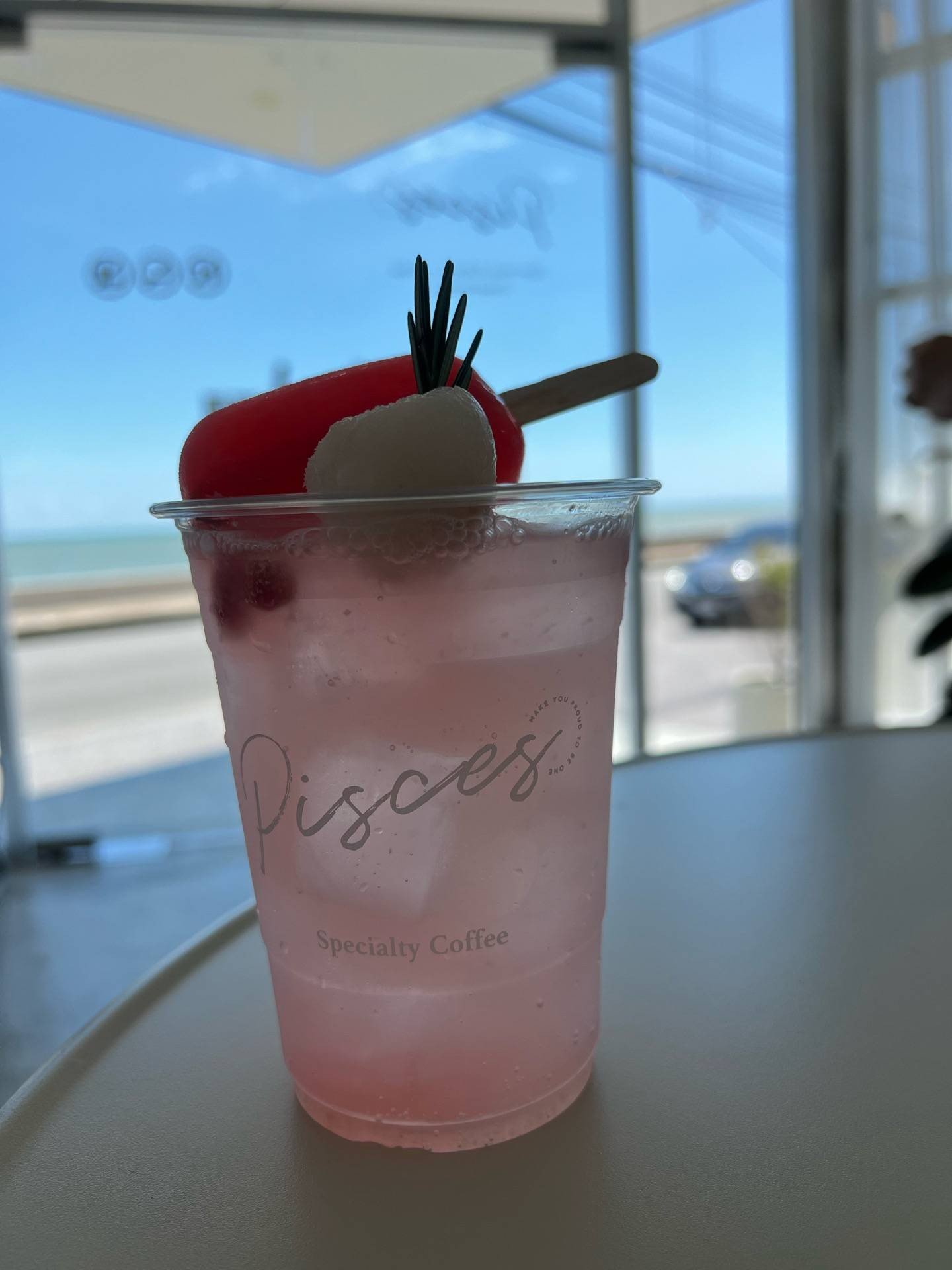 Pisces Cafe - hd4lfkq