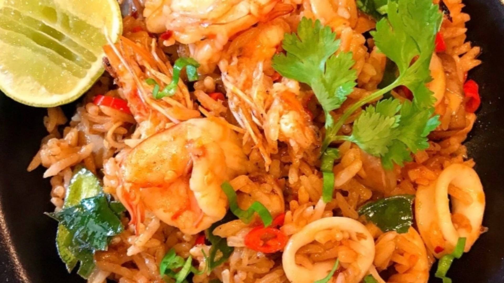 ผัดไทกะทิสด อร่อยเริส ฮาลาล - สั่งอาหารเดลิเวอรี | Wongnai x LINE MAN