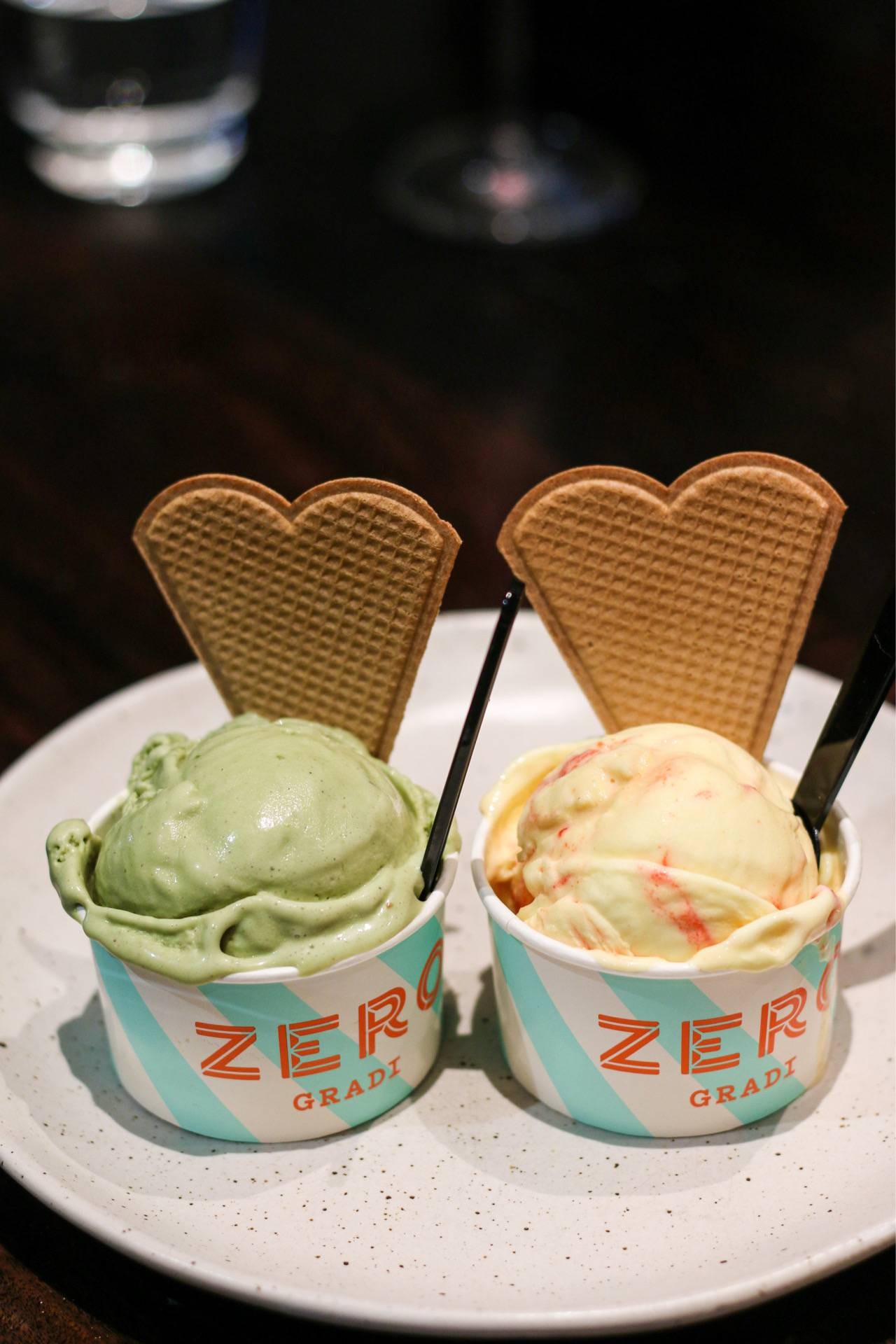 Zero Gradi Brunswick Lovely Cute Ice Cream Shop With A Seating   D373d0c5ff1c43dca561dde0f137e7b4 